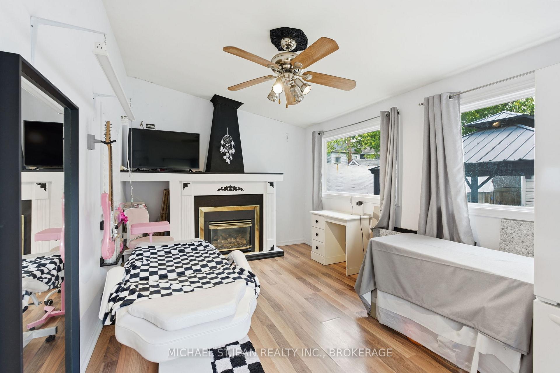 Photo 18 of 34 Albemarle Street, Hamilton, Crown Point — HOMEH