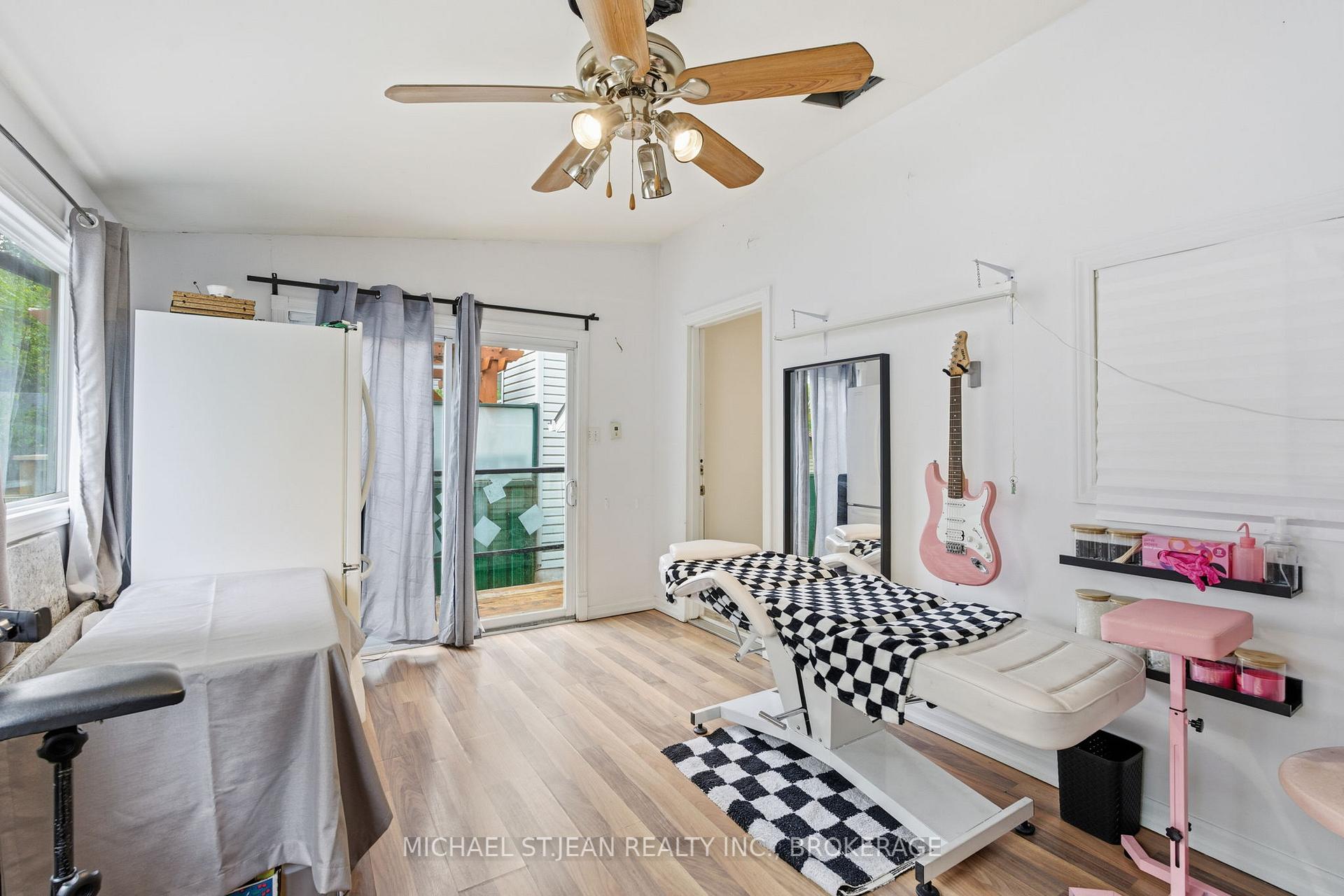 Photo 20 of 34 Albemarle Street, Hamilton, Crown Point — HOMEH