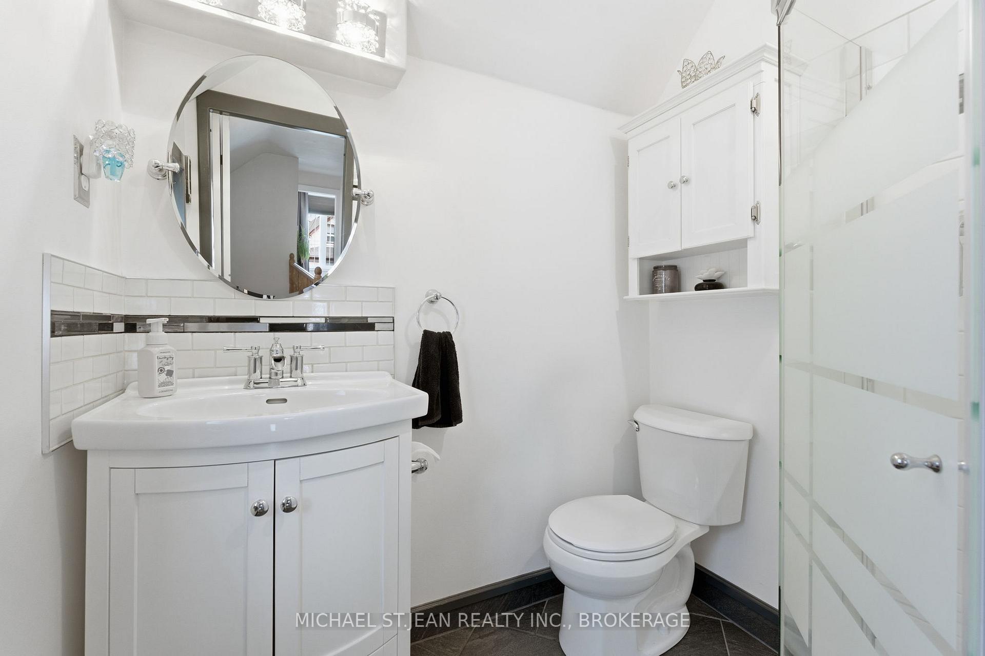 Photo 22 of 34 Albemarle Street, Hamilton, Crown Point — HOMEH