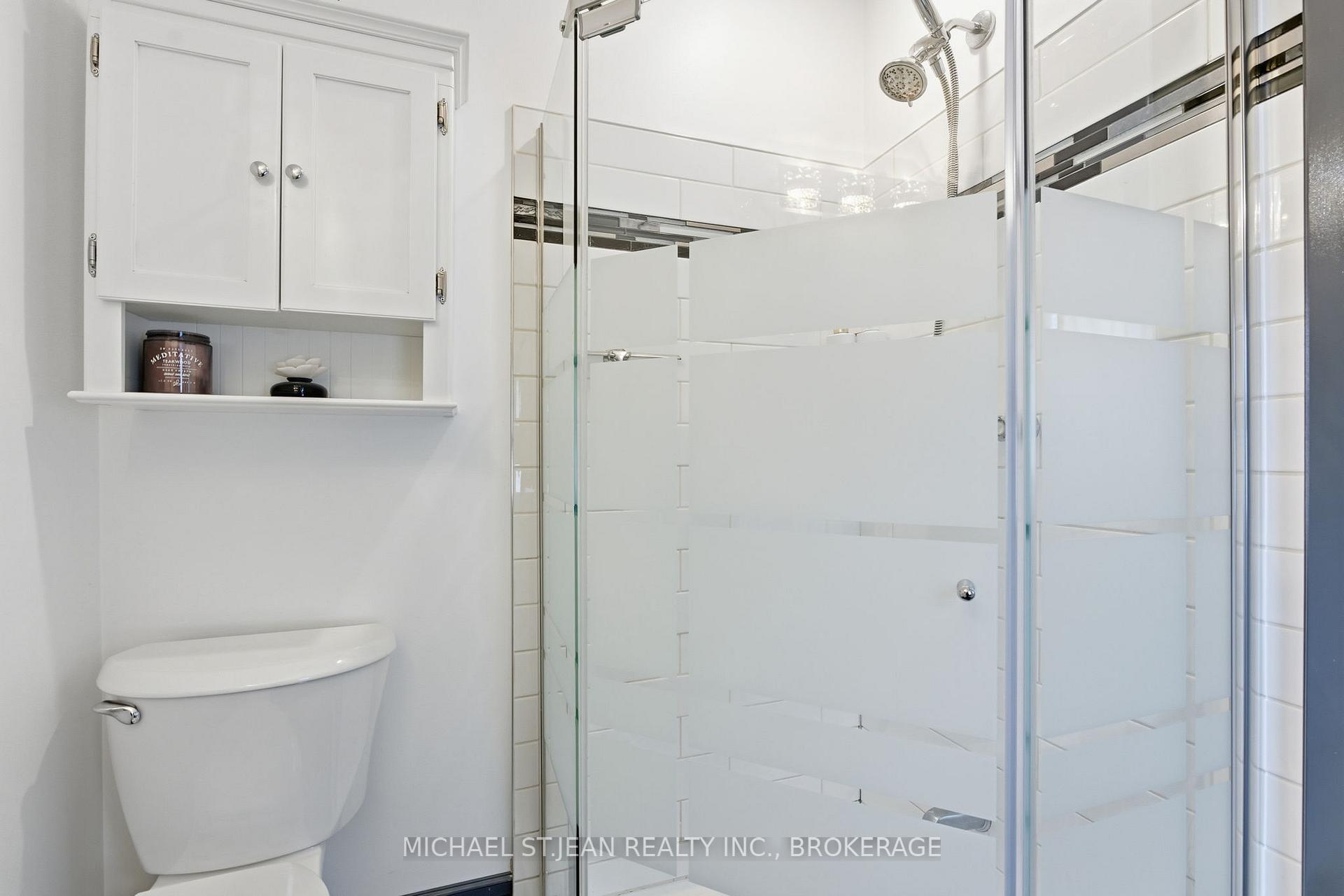 Photo 23 of 34 Albemarle Street, Hamilton, Crown Point — HOMEH