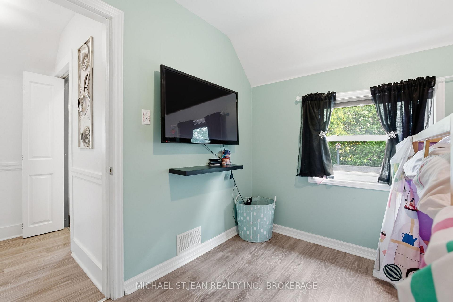 Photo 26 of 34 Albemarle Street, Hamilton, Crown Point — HOMEH
