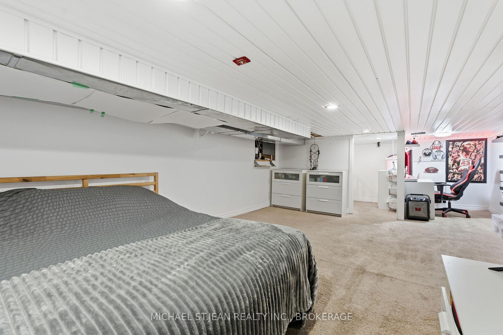 Photo 36 of 34 Albemarle Street, Hamilton, Crown Point — HOMEH