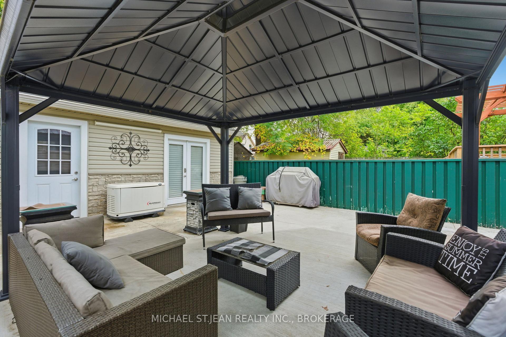 Photo 44 of 34 Albemarle Street, Hamilton, Crown Point — HOMEH