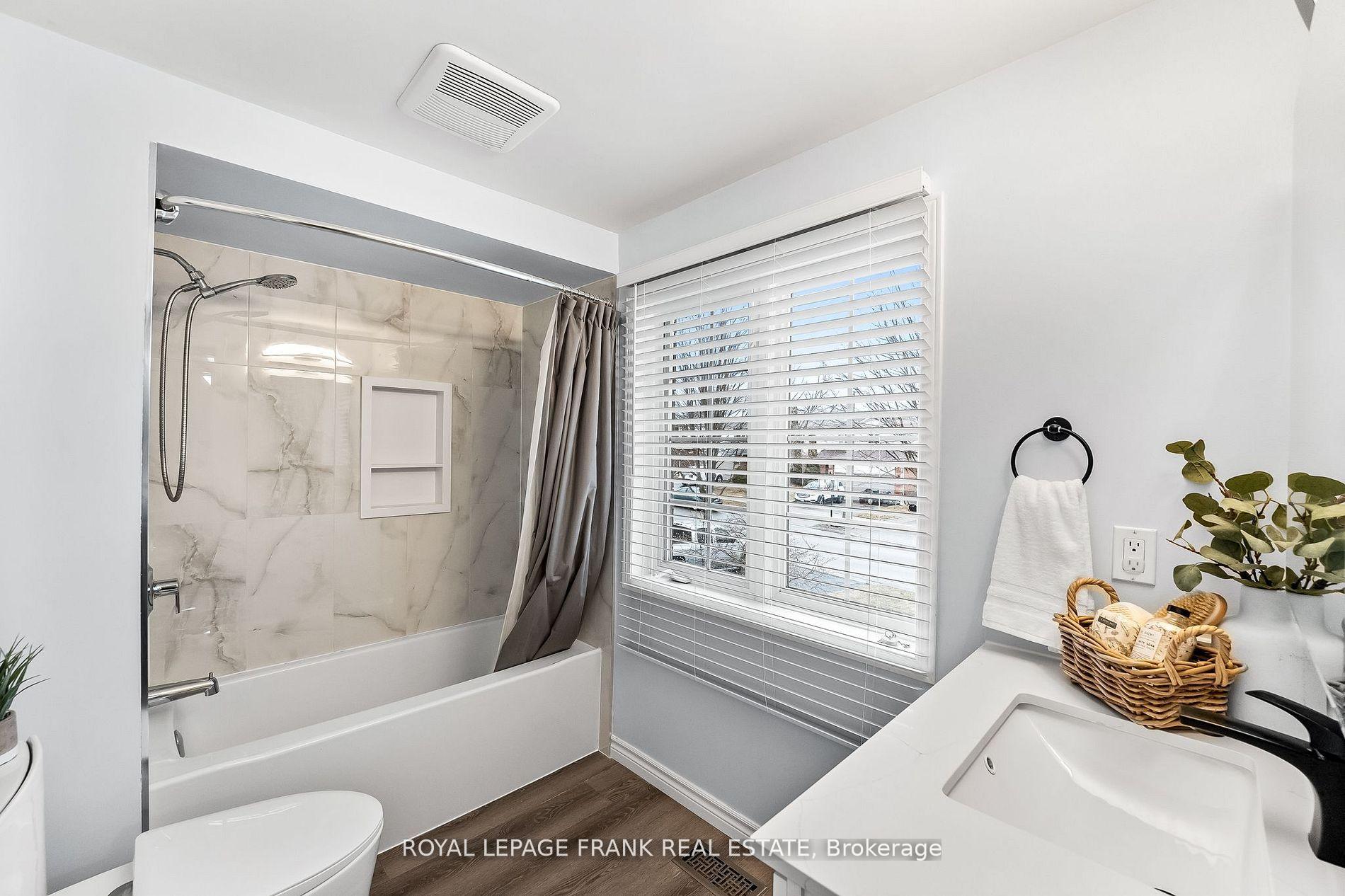 Photo 14 of 26 Rickaby Street, Clarington, Bowmanville — HOMEH
