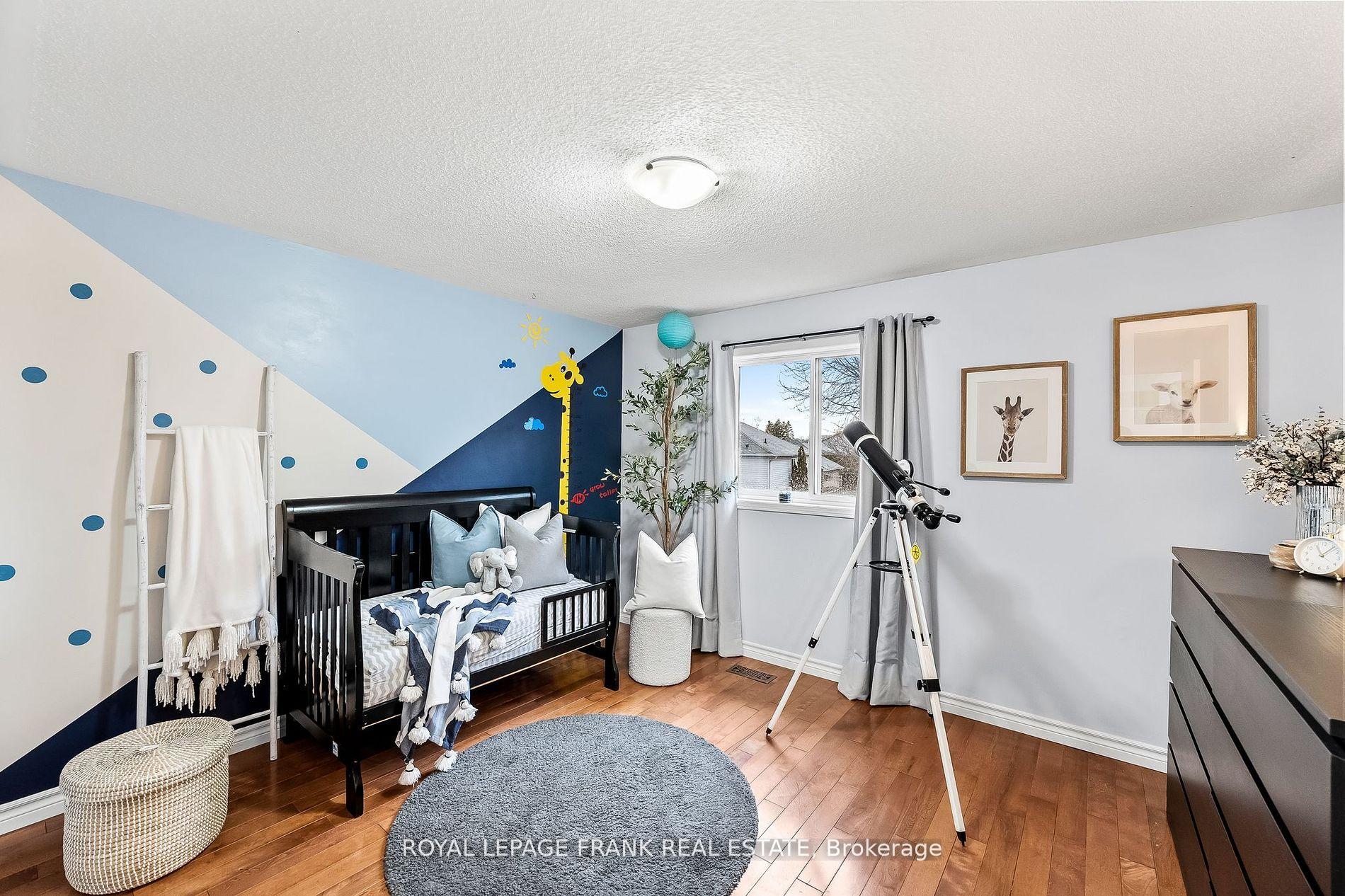 Photo 16 of 26 Rickaby Street, Clarington, Bowmanville — HOMEH