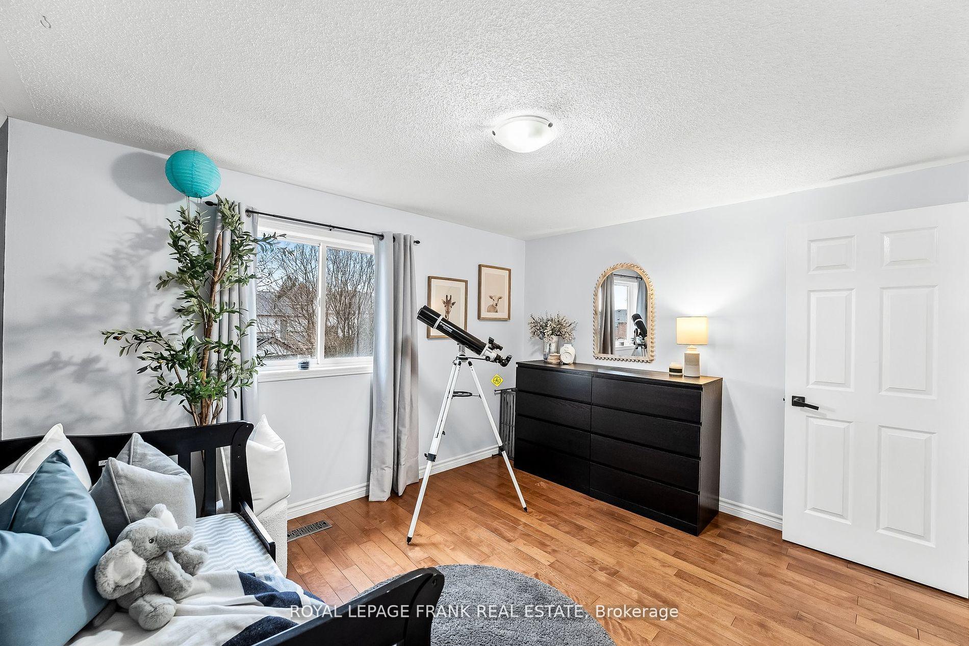 Photo 17 of 26 Rickaby Street, Clarington, Bowmanville — HOMEH