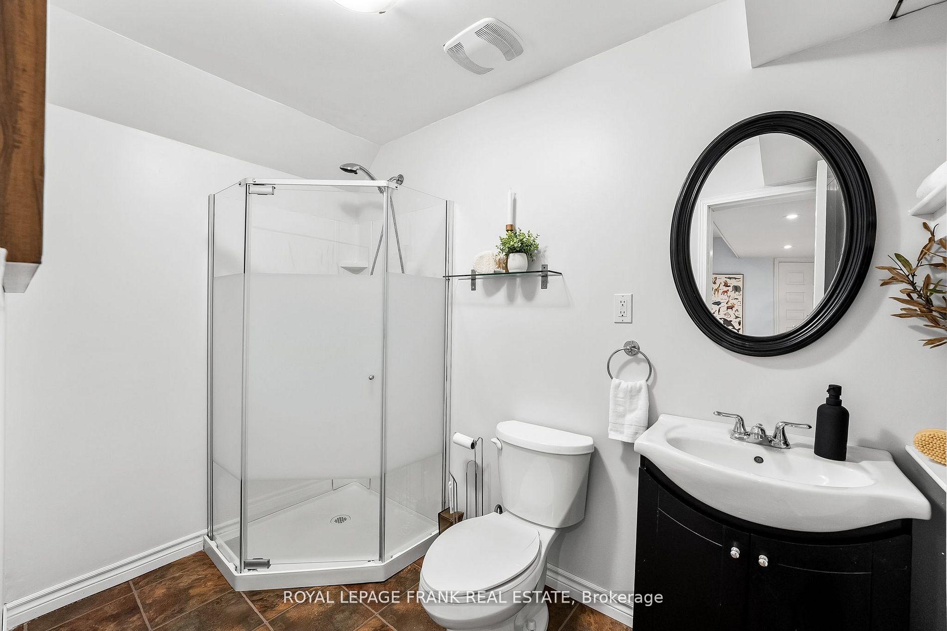 Photo 25 of 26 Rickaby Street, Clarington, Bowmanville — HOMEH