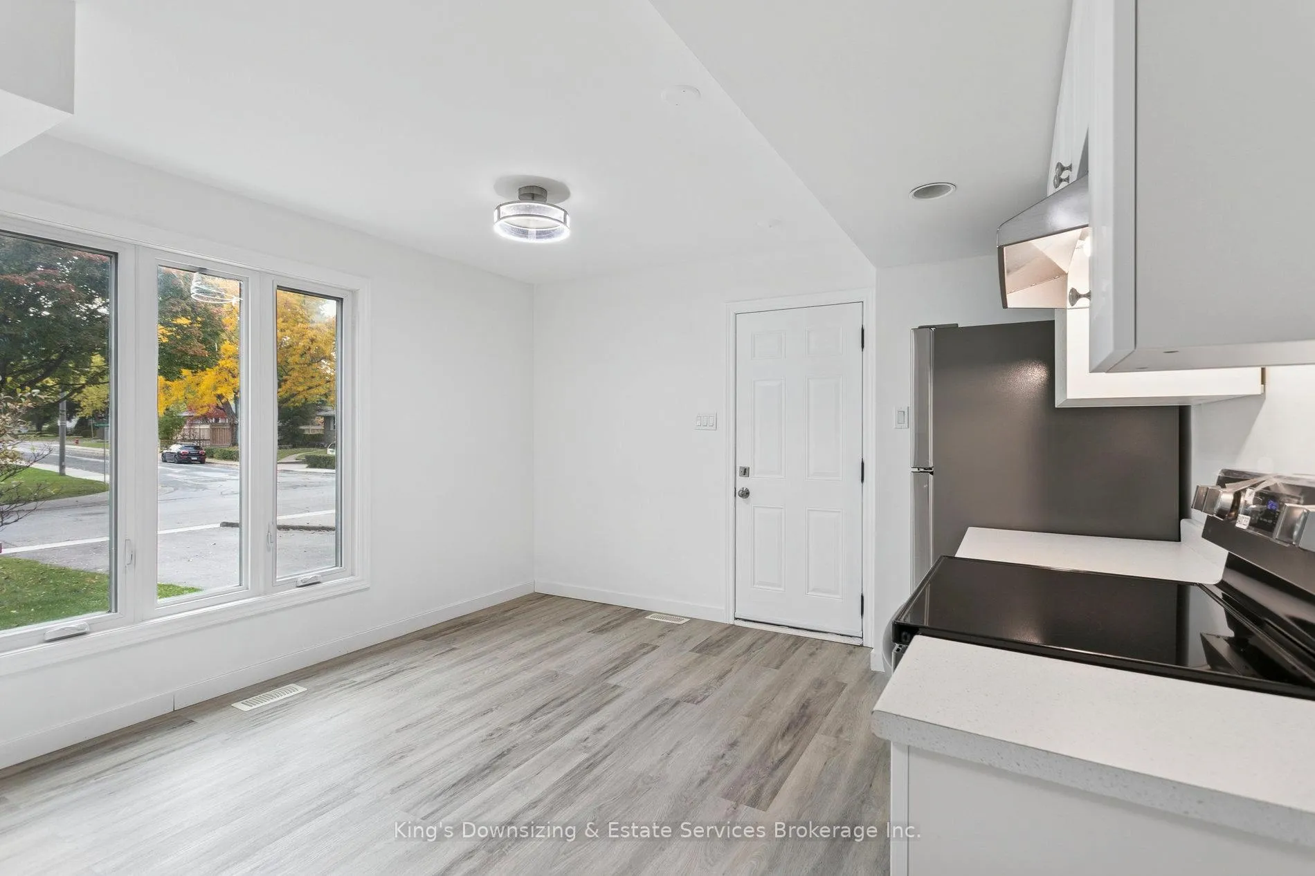 Photo 9 of 142 Lynbrook Drive, Hamilton, Rolston — HOMEH
