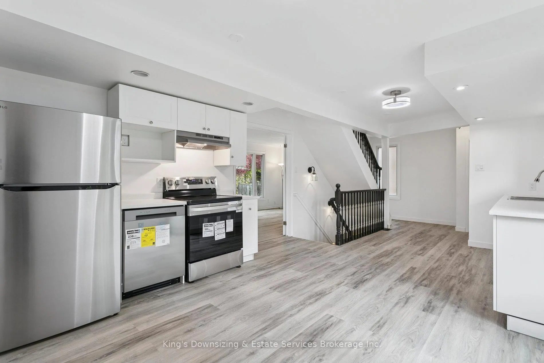 Photo 11 of 142 Lynbrook Drive, Hamilton, Rolston — HOMEH