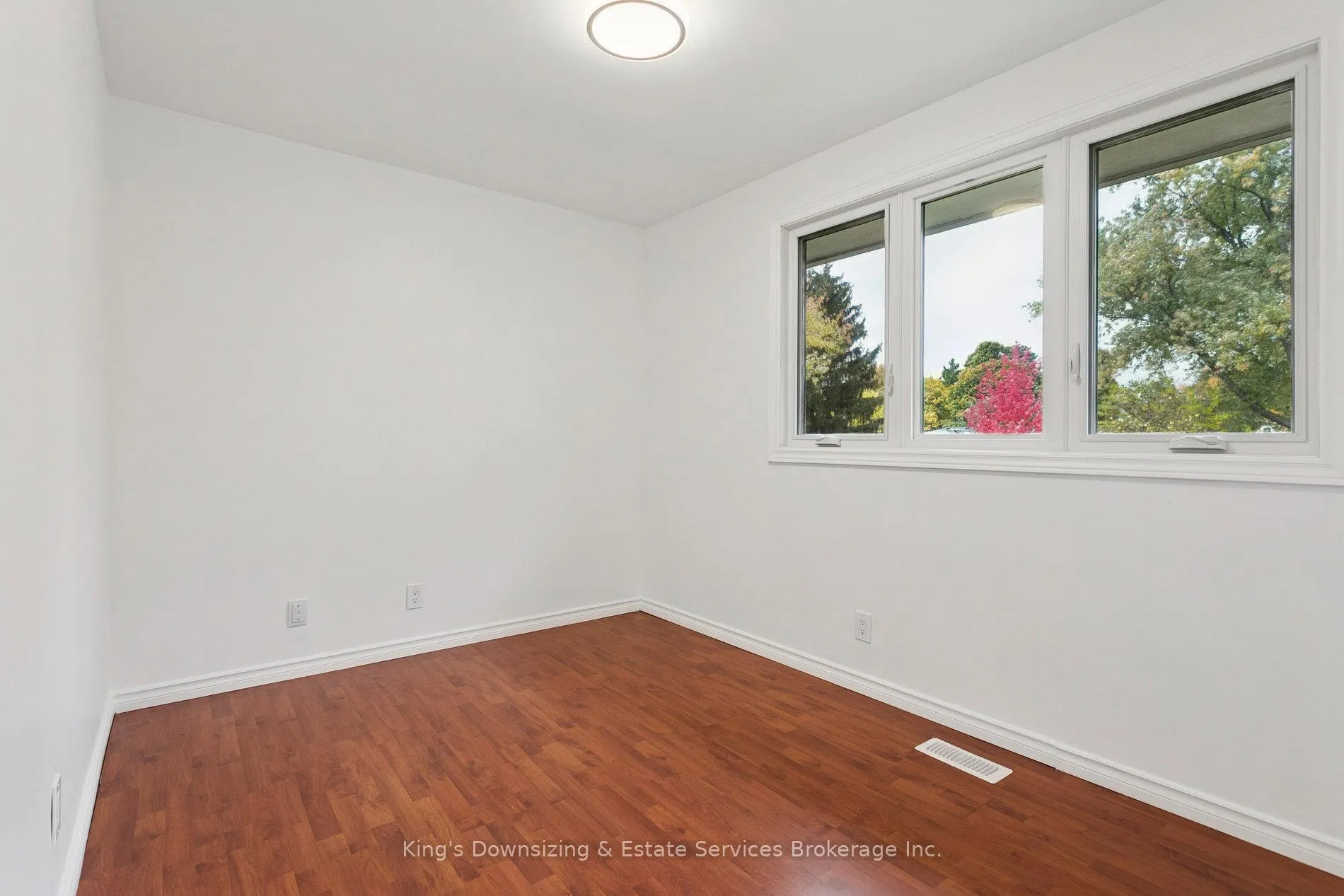 Photo 29 of 142 Lynbrook Drive, Hamilton, Rolston — HOMEH