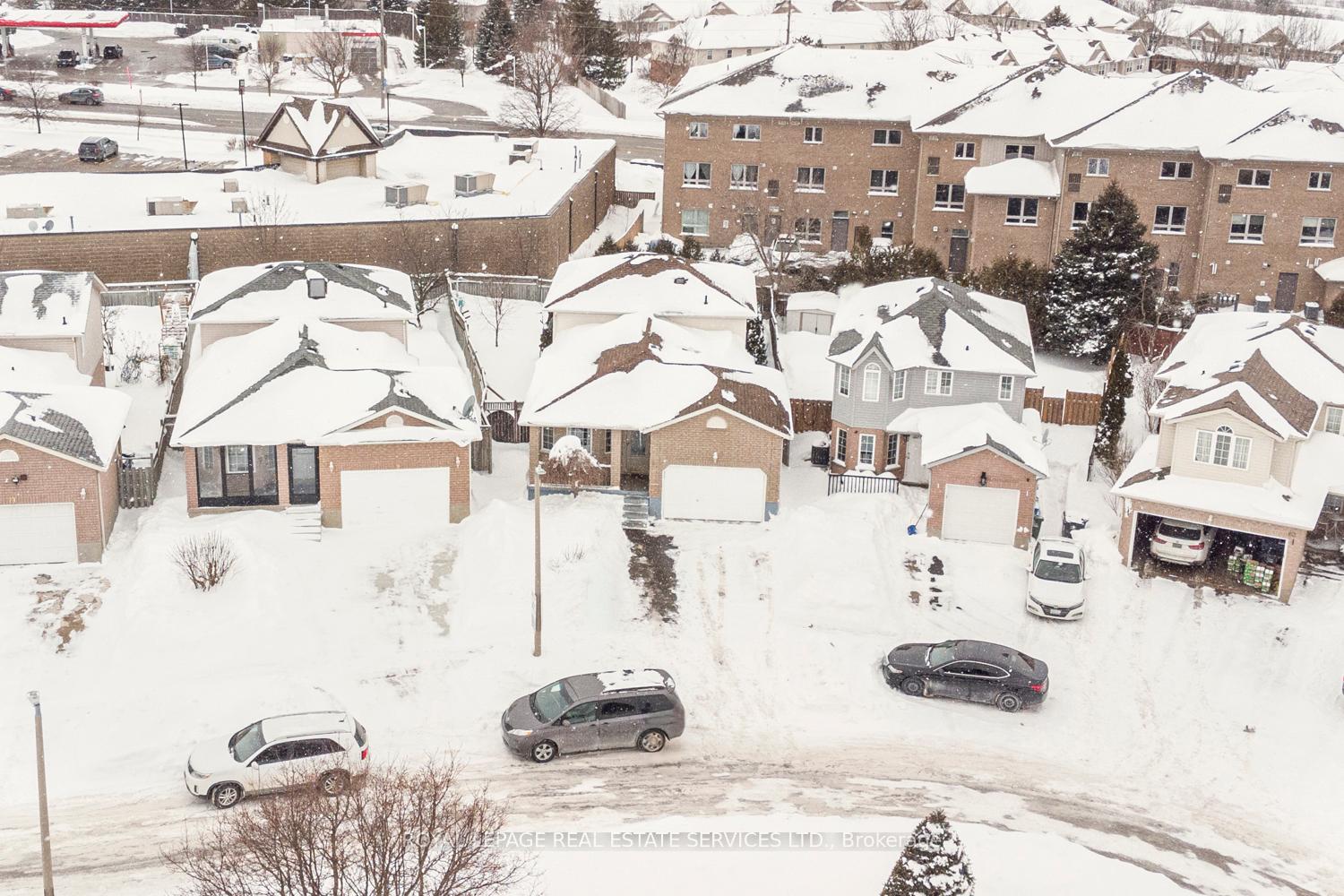 Photo 3 of 67 Ryde Road, Guelph, Willow West/Sugarbush/West Acres — HOMEH