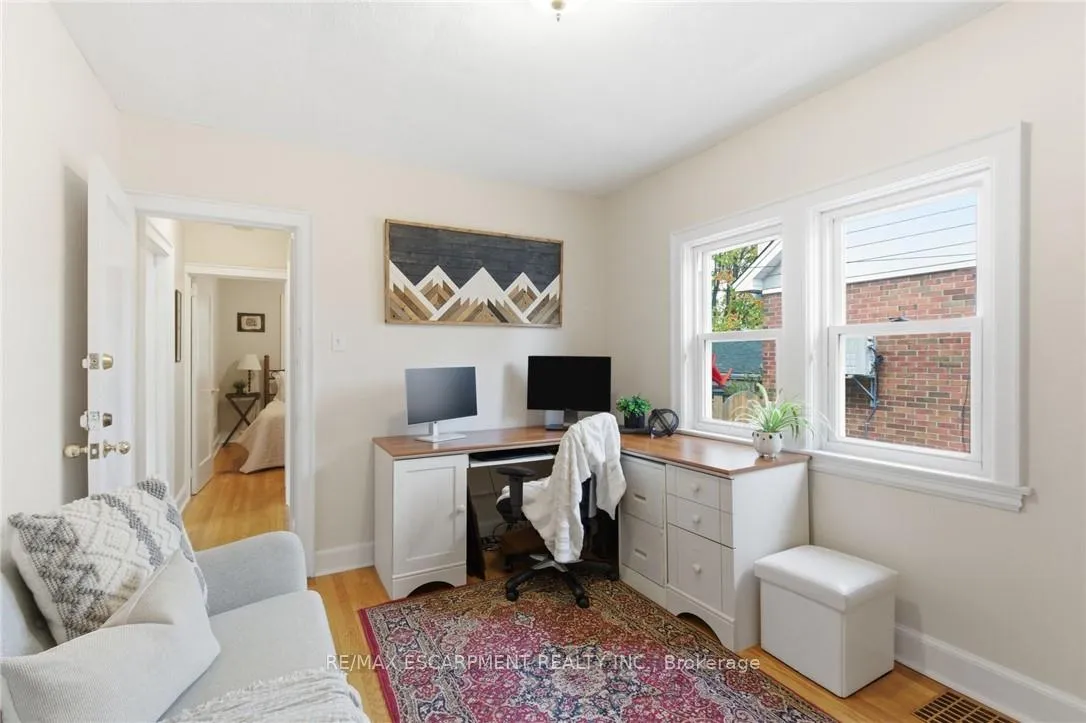 Photo 3 of 76 East 15th Street, Hamilton, Inch Park — HOMEH