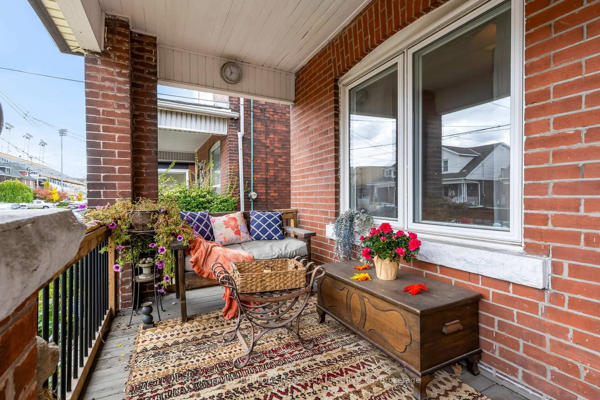 Photo 3 of 163 Leinster Avenue N, Hamilton, Stipley — HOMEH