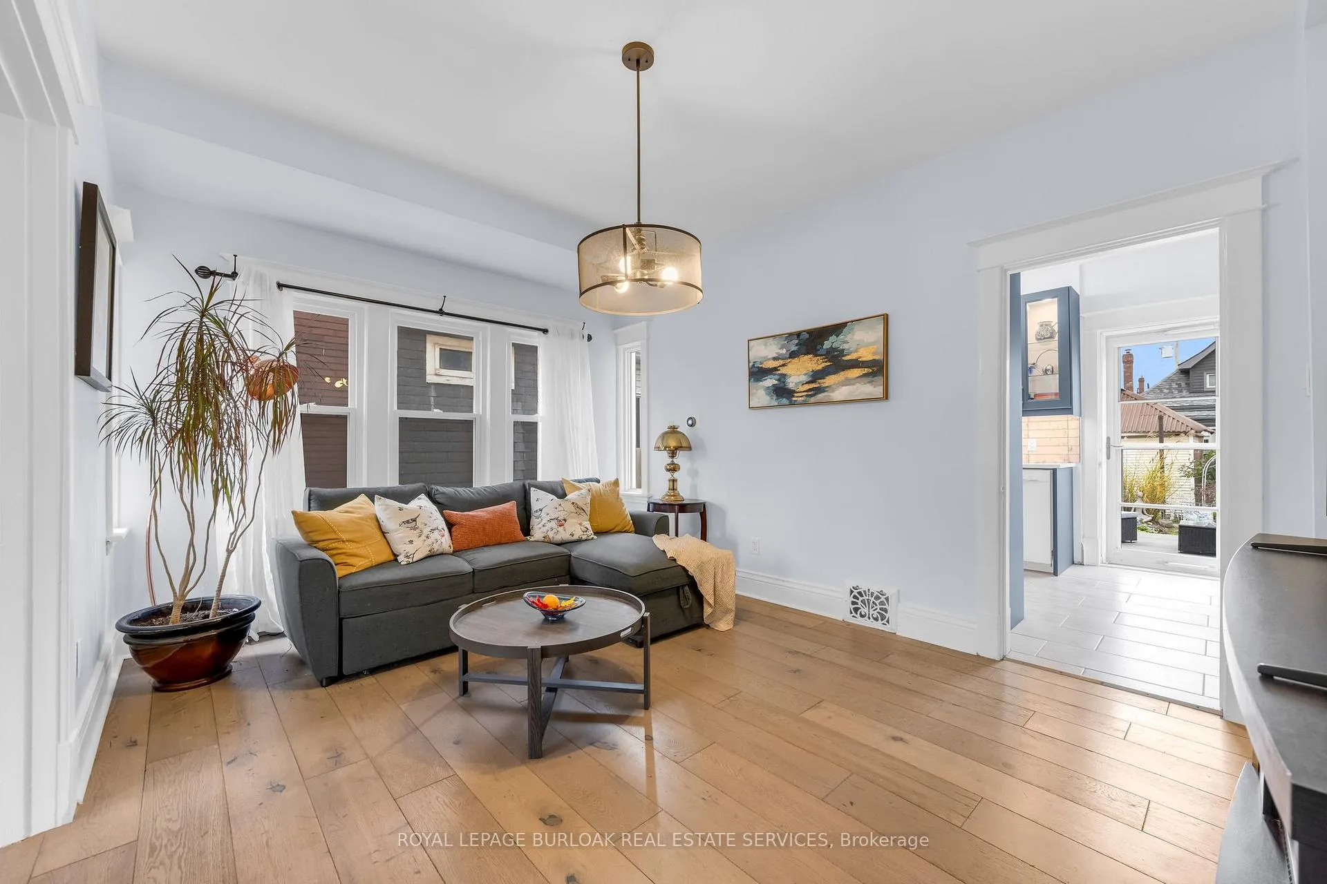 Photo 8 of 163 Leinster Avenue N, Hamilton, Stipley — HOMEH