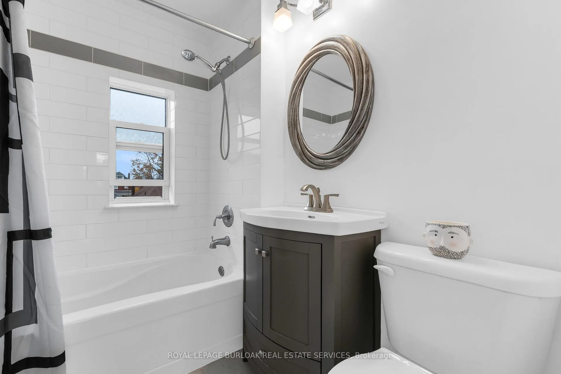 Photo 24 of 163 Leinster Avenue N, Hamilton, Stipley — HOMEH