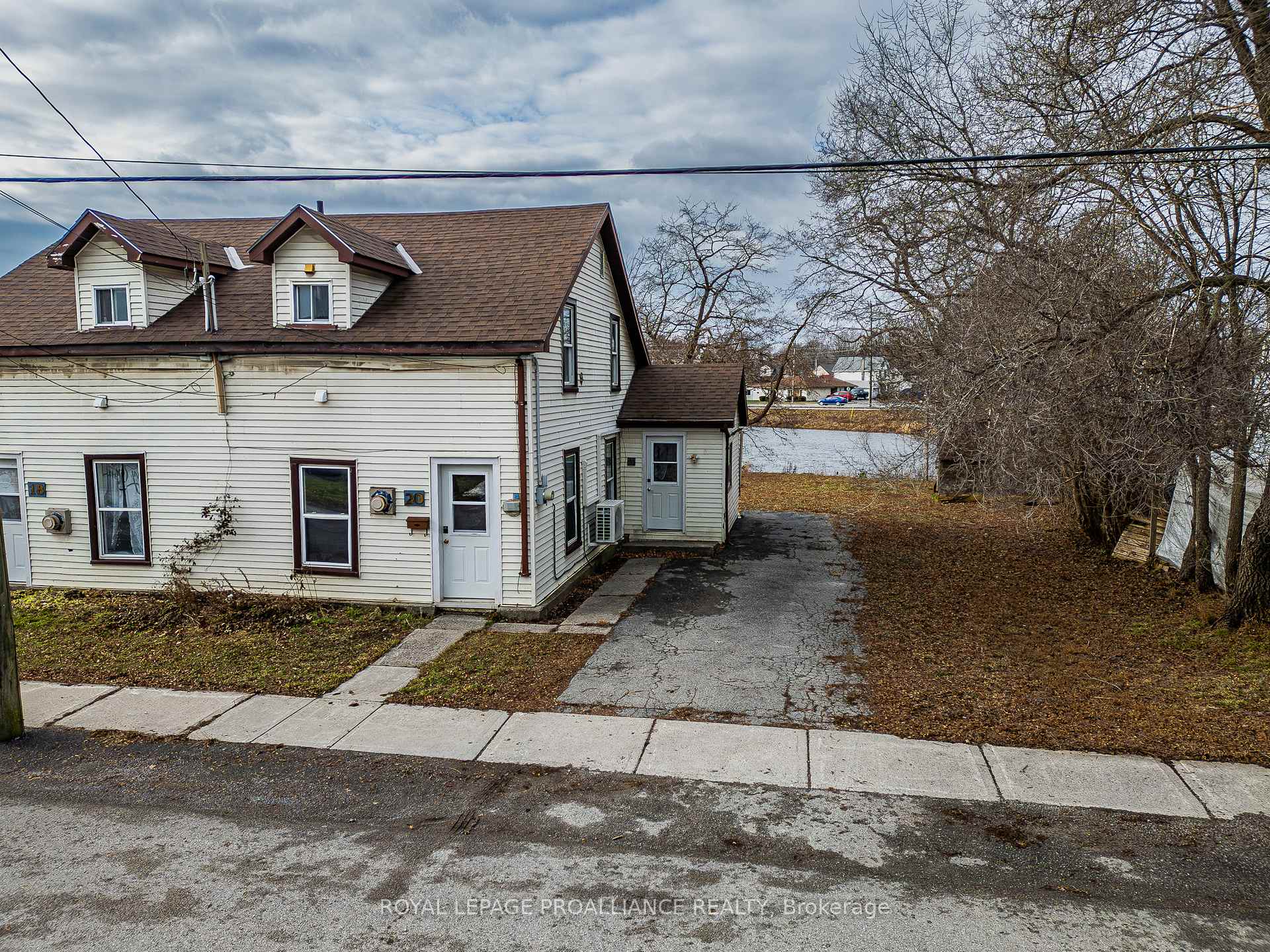 Photo 1 of 20 Jones Street, Belleville, Belleville Ward — HOMEH