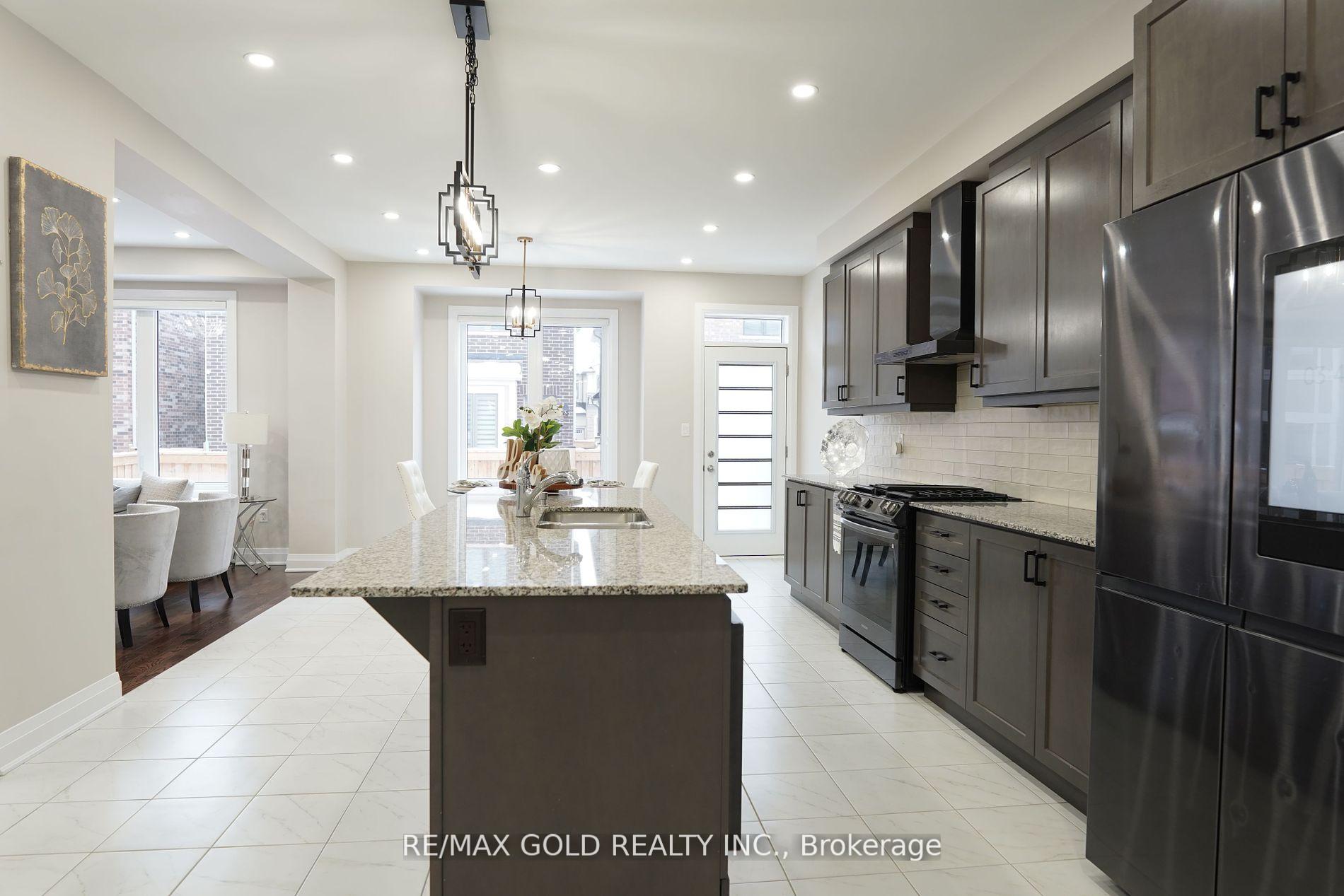 Photo 7 of 114 Eberly Woods Drive, Caledon, Rural Caledon — HOMEH