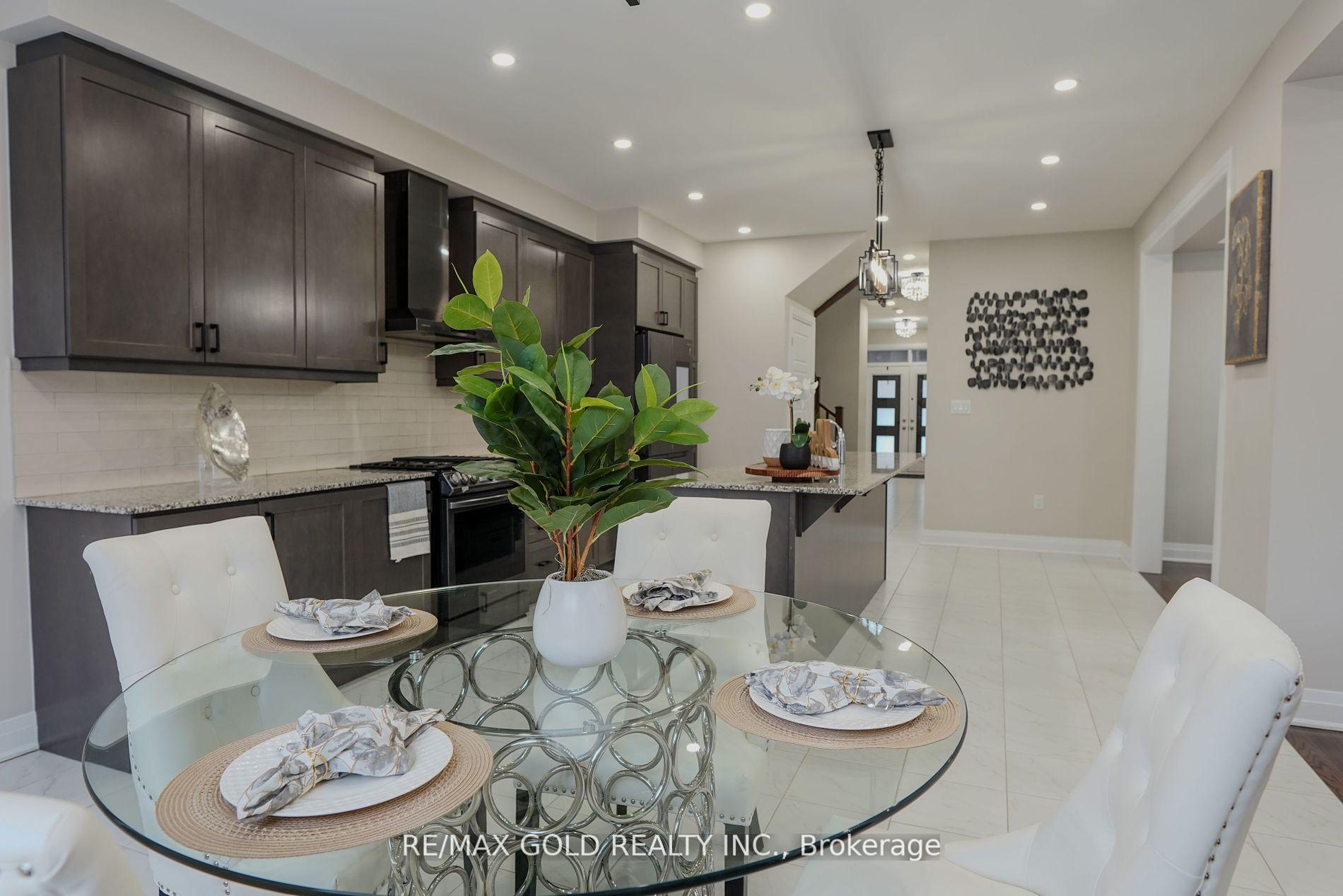Photo 8 of 114 Eberly Woods Drive, Caledon, Rural Caledon — HOMEH