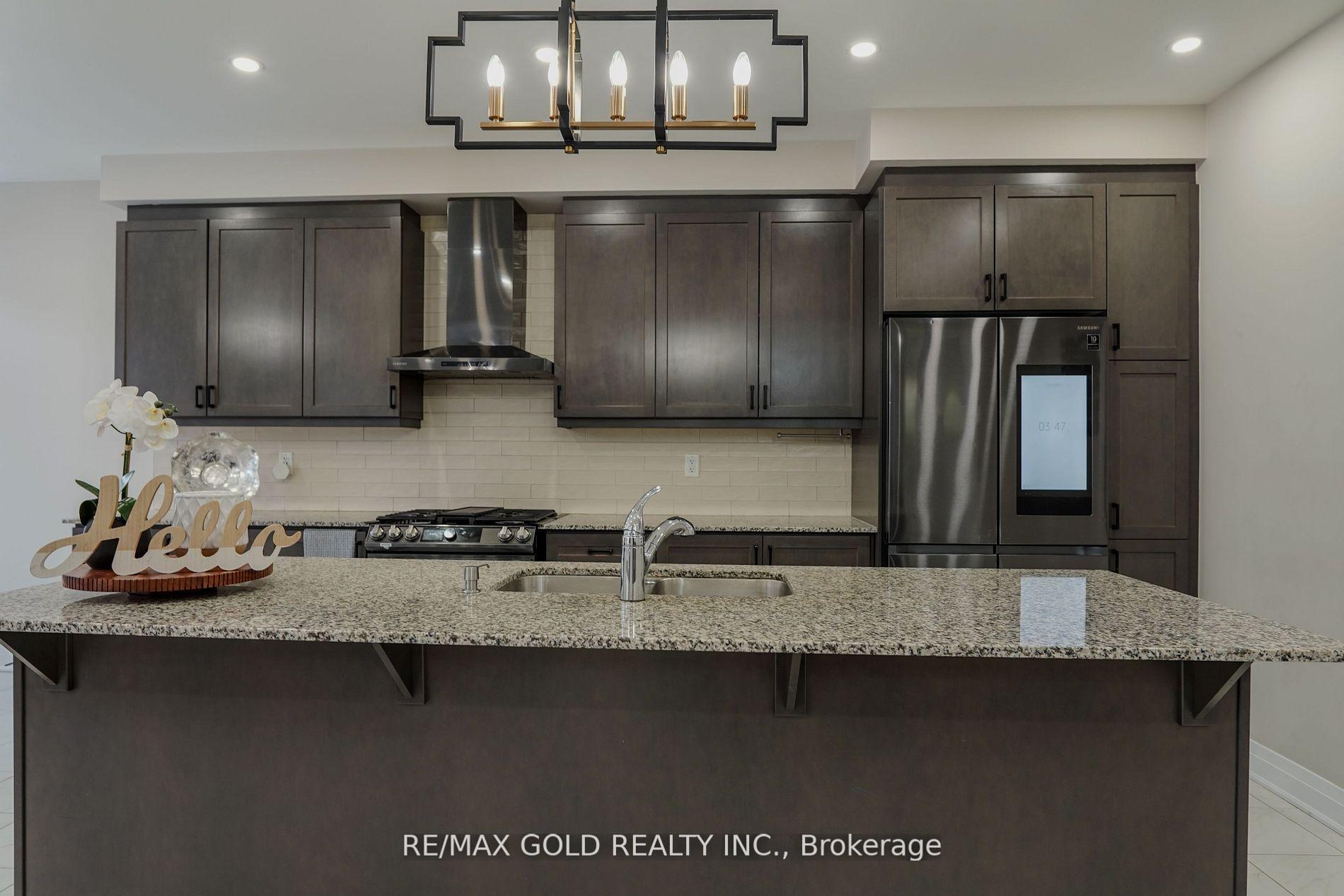 Photo 10 of 114 Eberly Woods Drive, Caledon, Rural Caledon — HOMEH