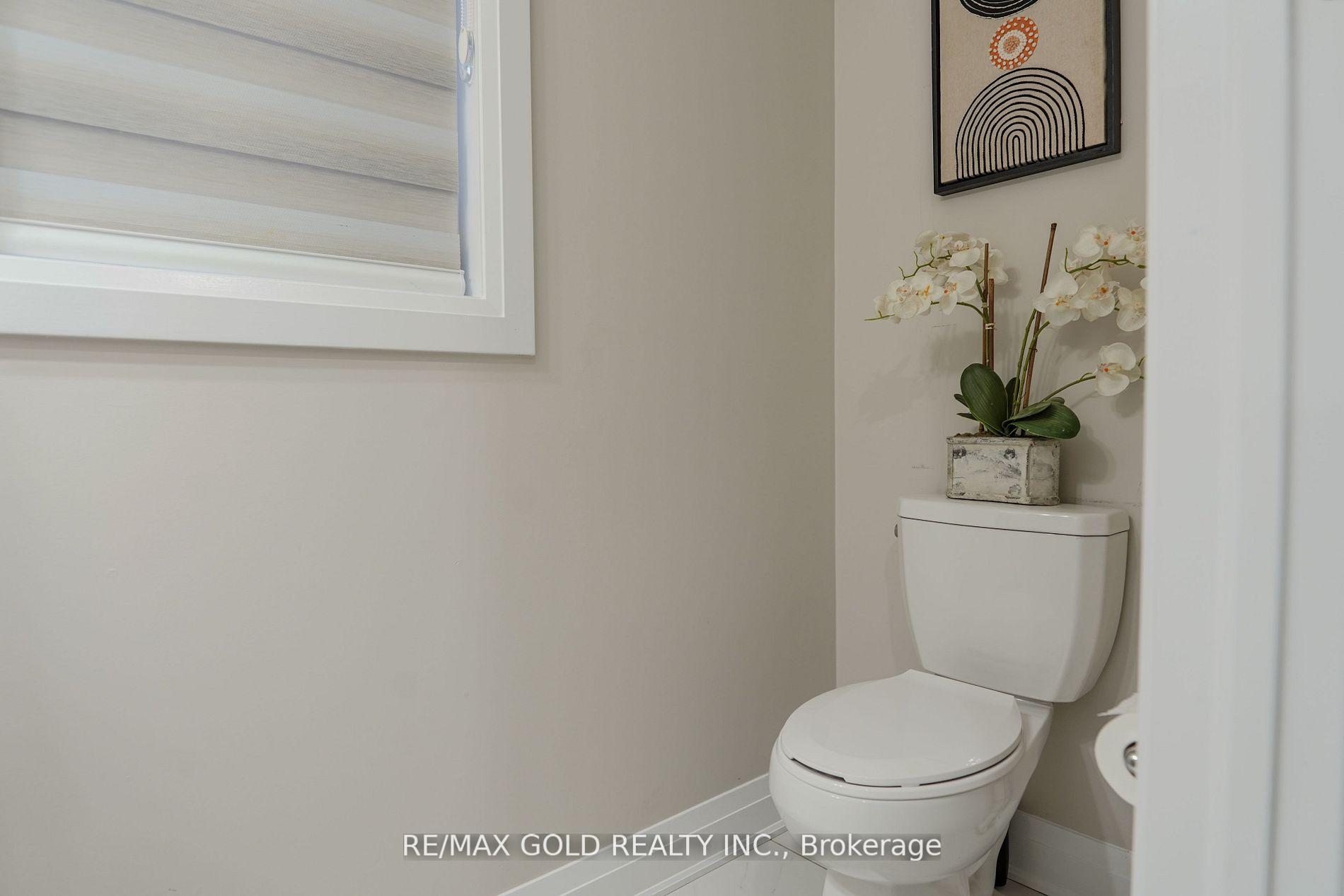 Photo 16 of 114 Eberly Woods Drive, Caledon, Rural Caledon — HOMEH