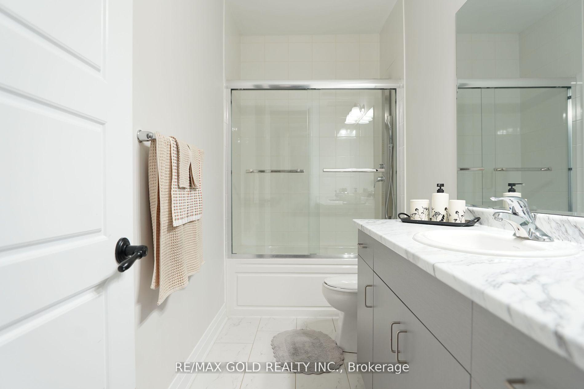 Photo 27 of 114 Eberly Woods Drive, Caledon, Rural Caledon — HOMEH