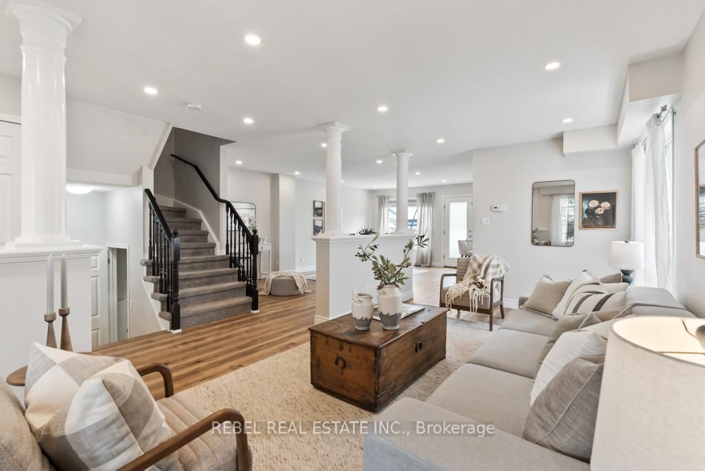 Photo 5 of 132 Wade Square, Clarington, Courtice — HOMEH