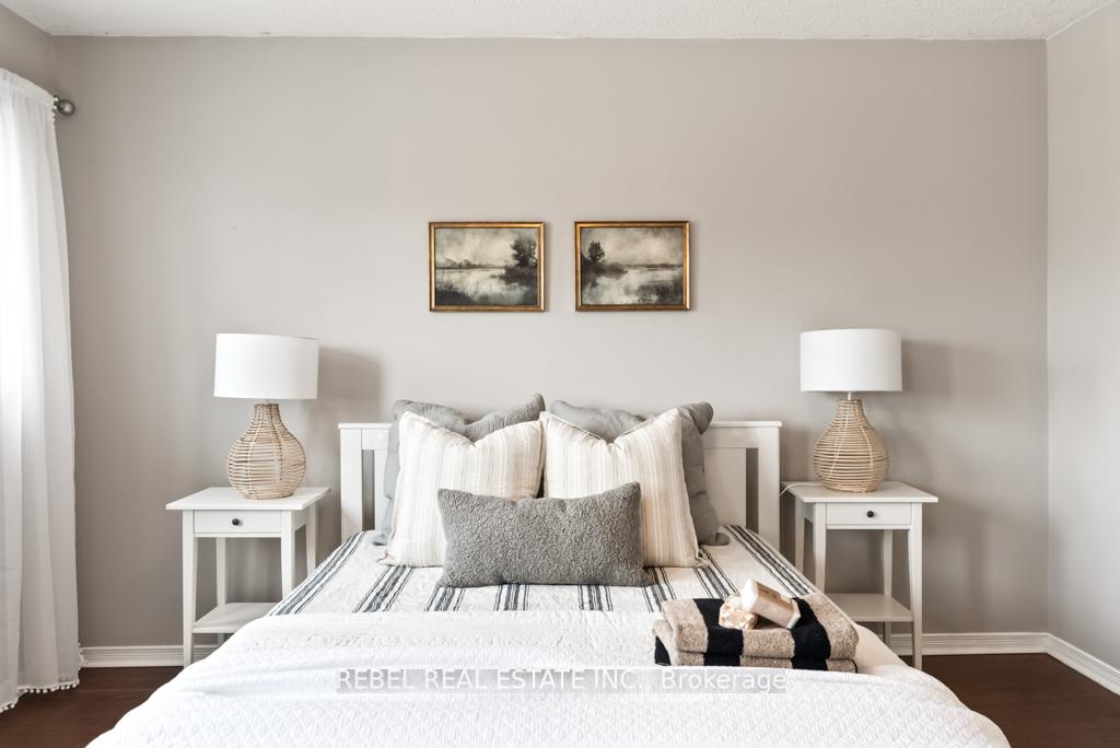 Photo 22 of 132 Wade Square, Clarington, Courtice — HOMEH
