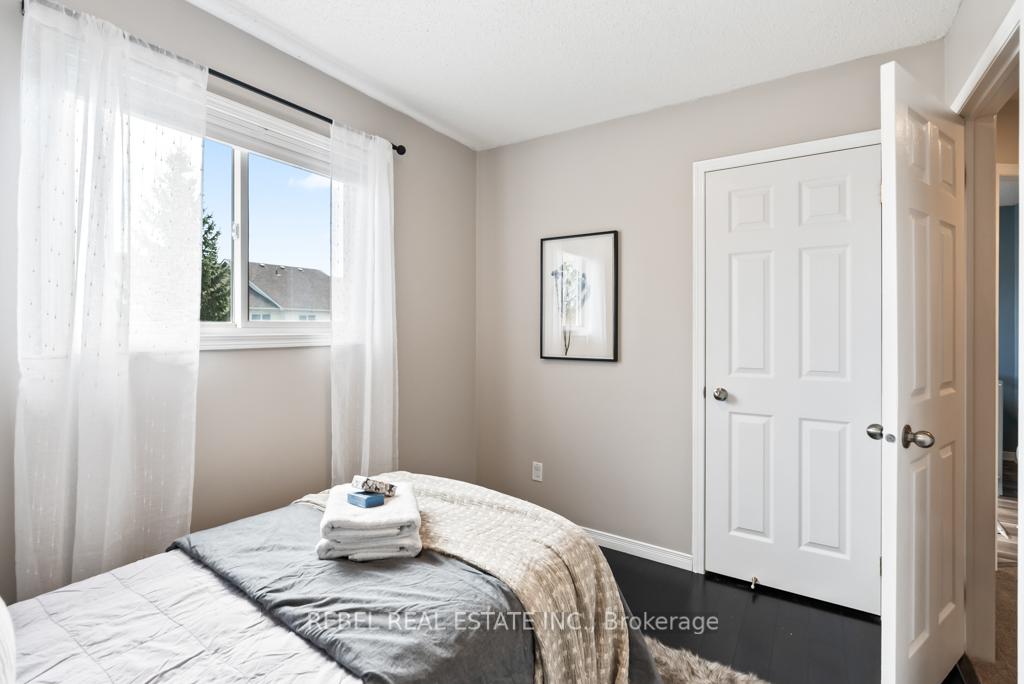 Photo 29 of 132 Wade Square, Clarington, Courtice — HOMEH