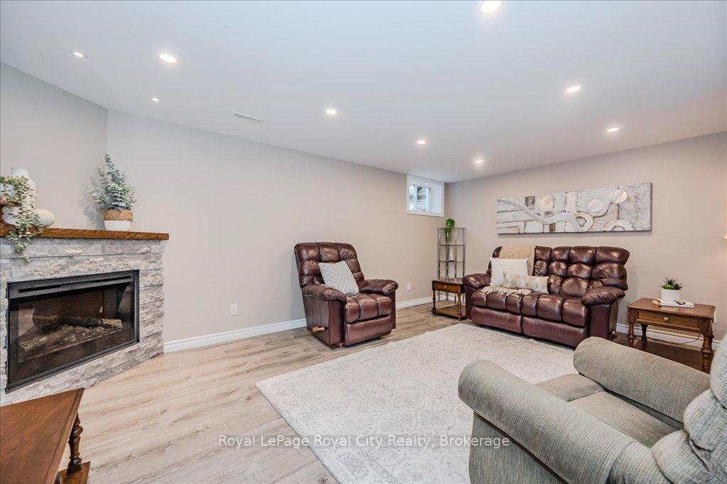 Photo 37 of 57 Frasson Drive, Guelph, Grange Road — HOMEH