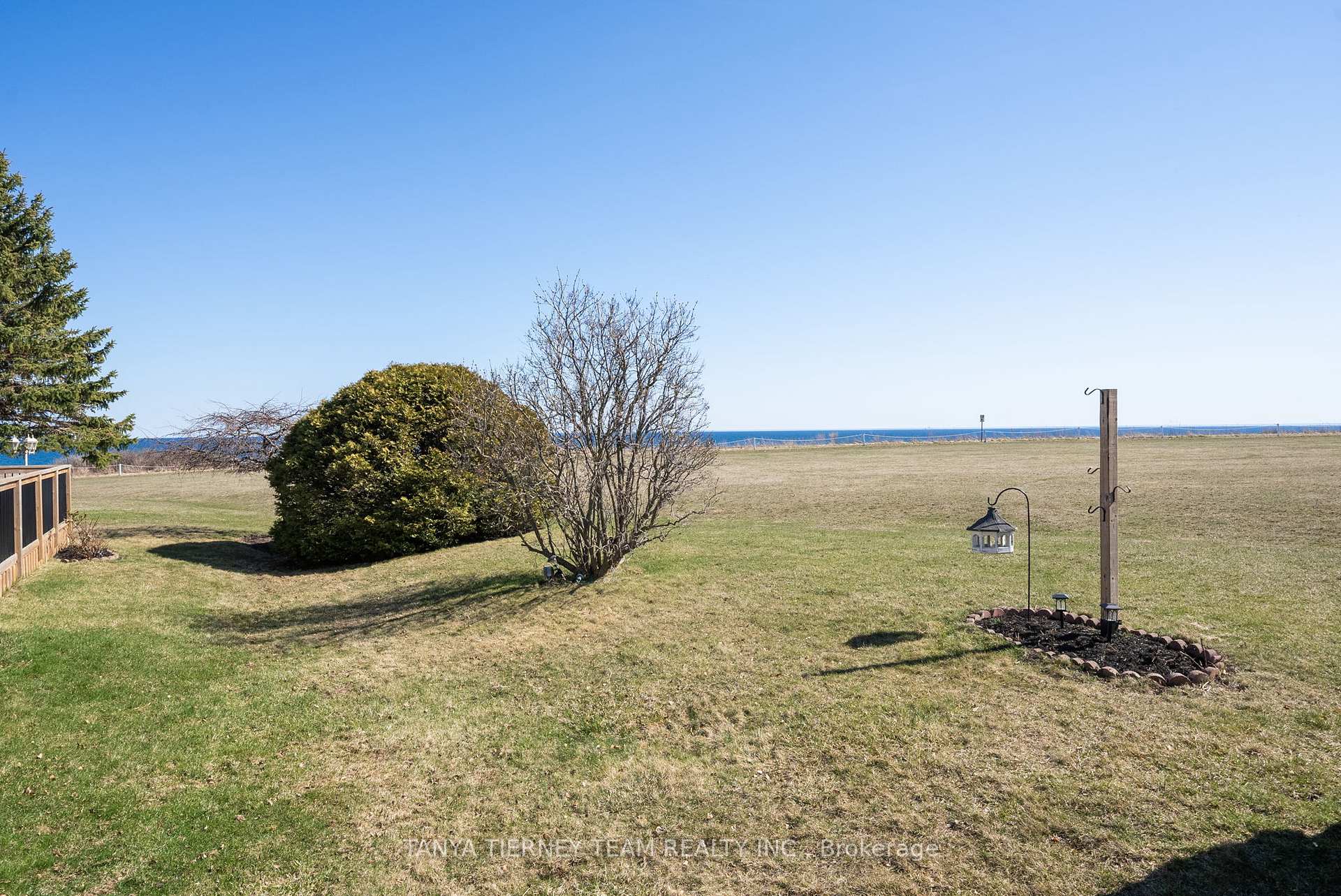 Photo 42 of 3 Bluffs Road, Clarington, Bowmanville — HOMEH