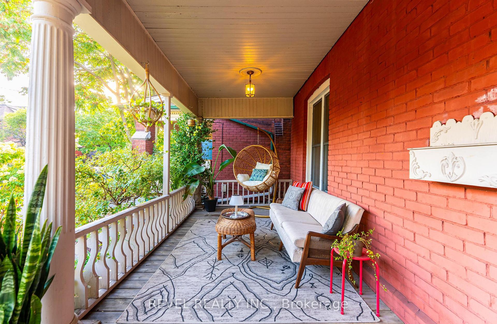 Photo 4 of 483 King William Street, Hamilton, Landsdale — HOMEH