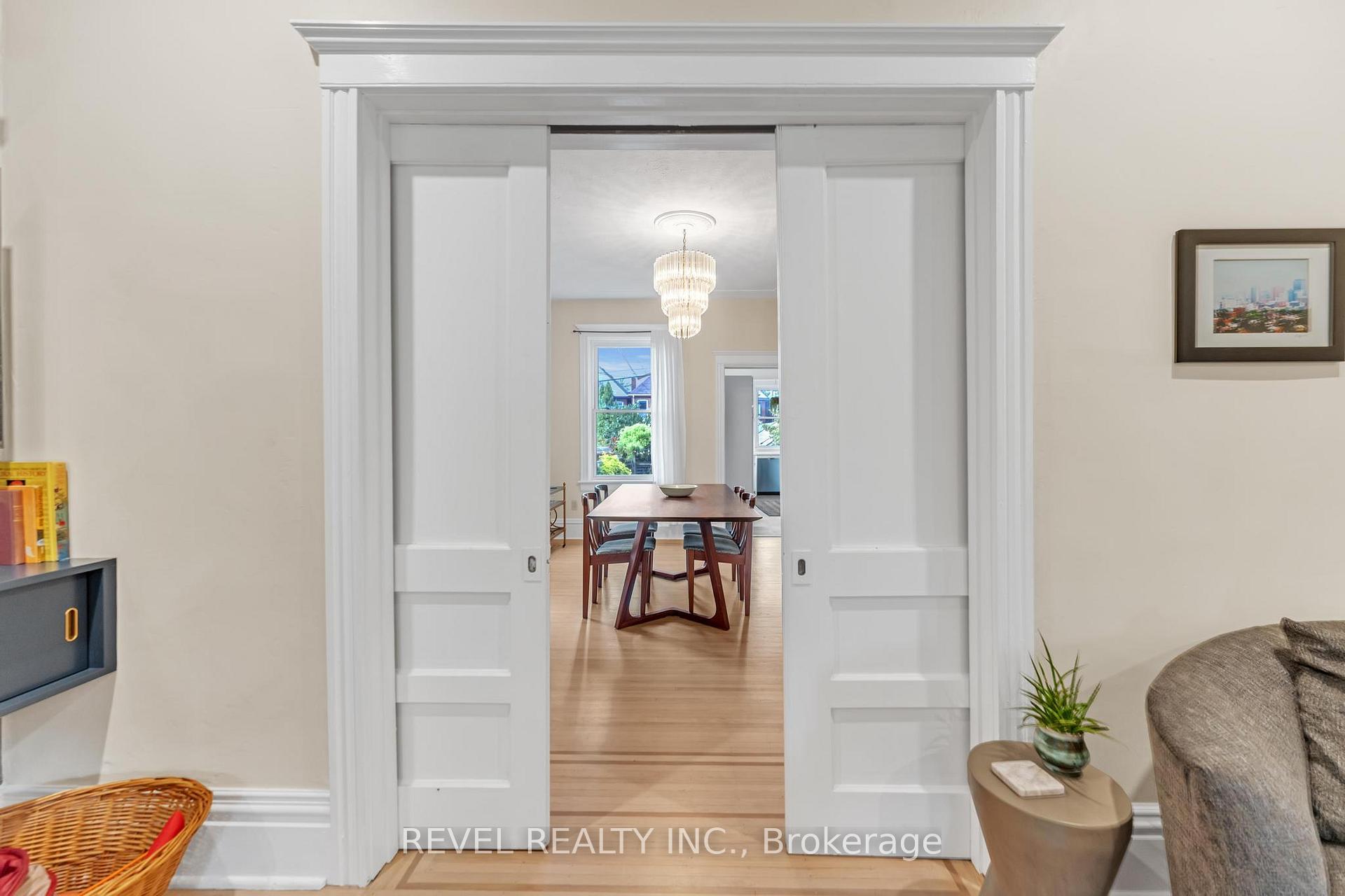 Photo 9 of 483 King William Street, Hamilton, Landsdale — HOMEH