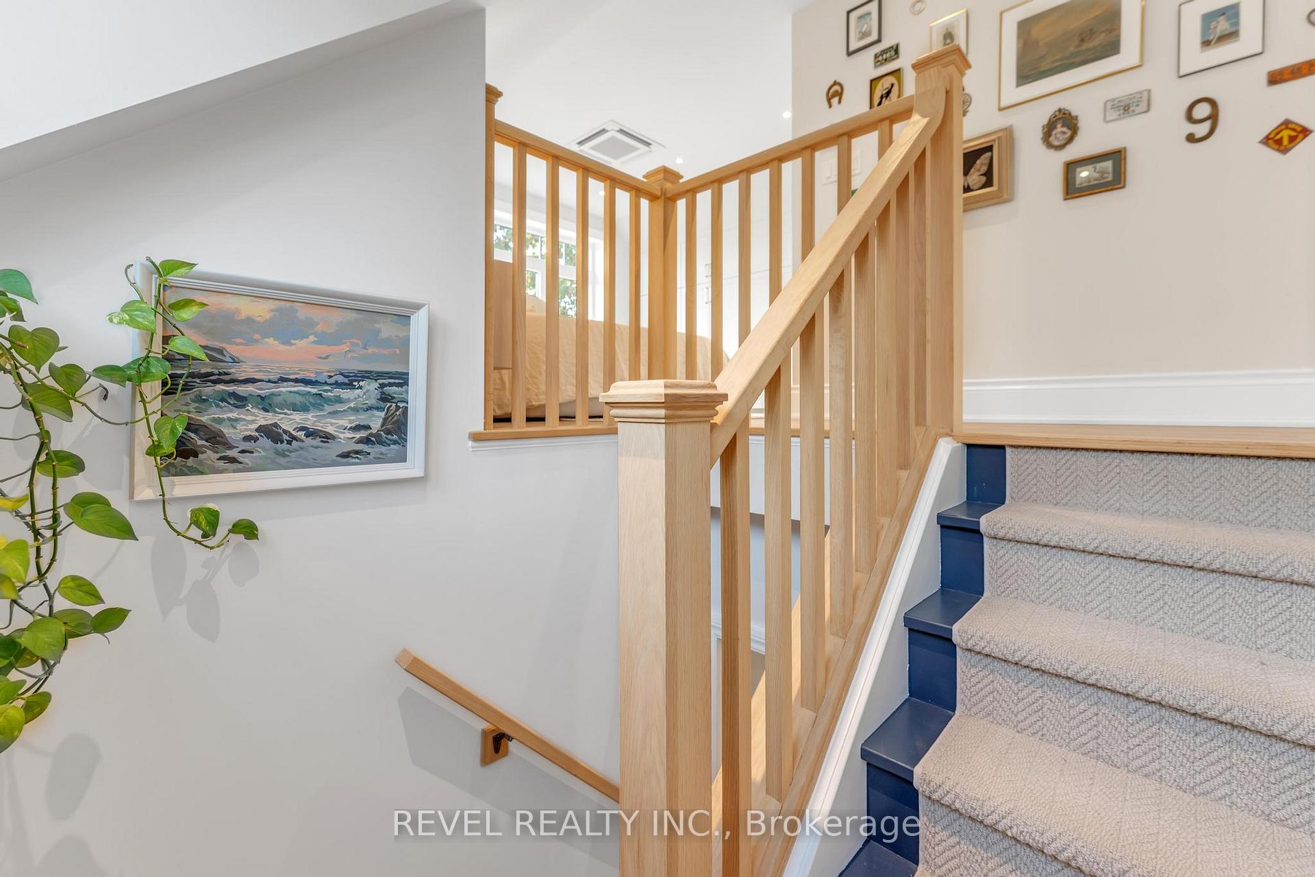 Photo 22 of 483 King William Street, Hamilton, Landsdale — HOMEH