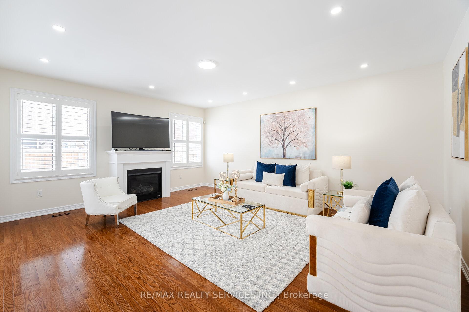 Photo 10 of 73 Stowmarket Street, Caledon, Rural Caledon — HOMEH