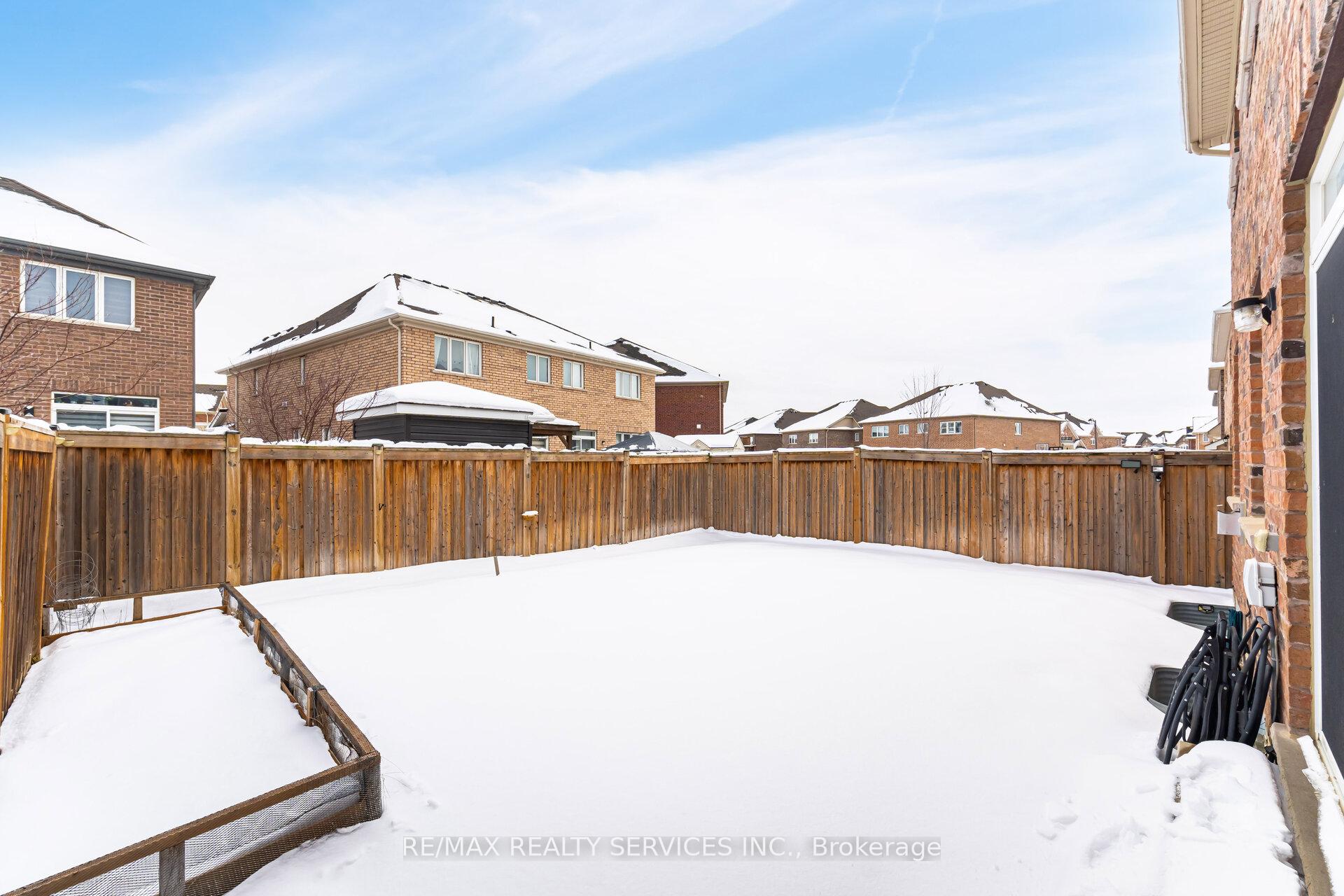 Photo 40 of 73 Stowmarket Street, Caledon, Rural Caledon — HOMEH
