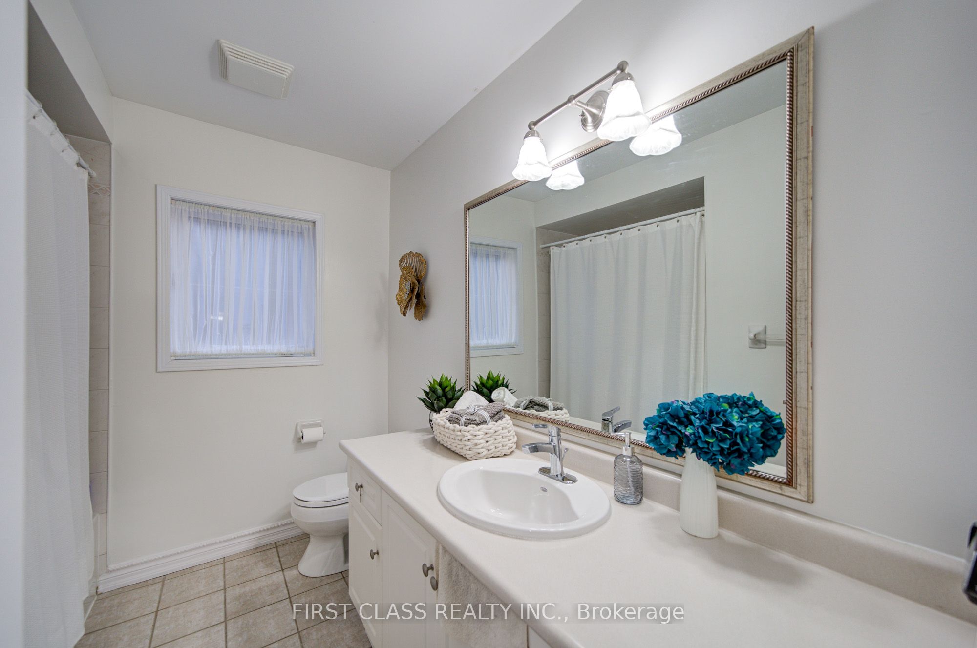 Photo 92 of 18 Primrose Path Crescent, Markham, Legacy — HOMEH