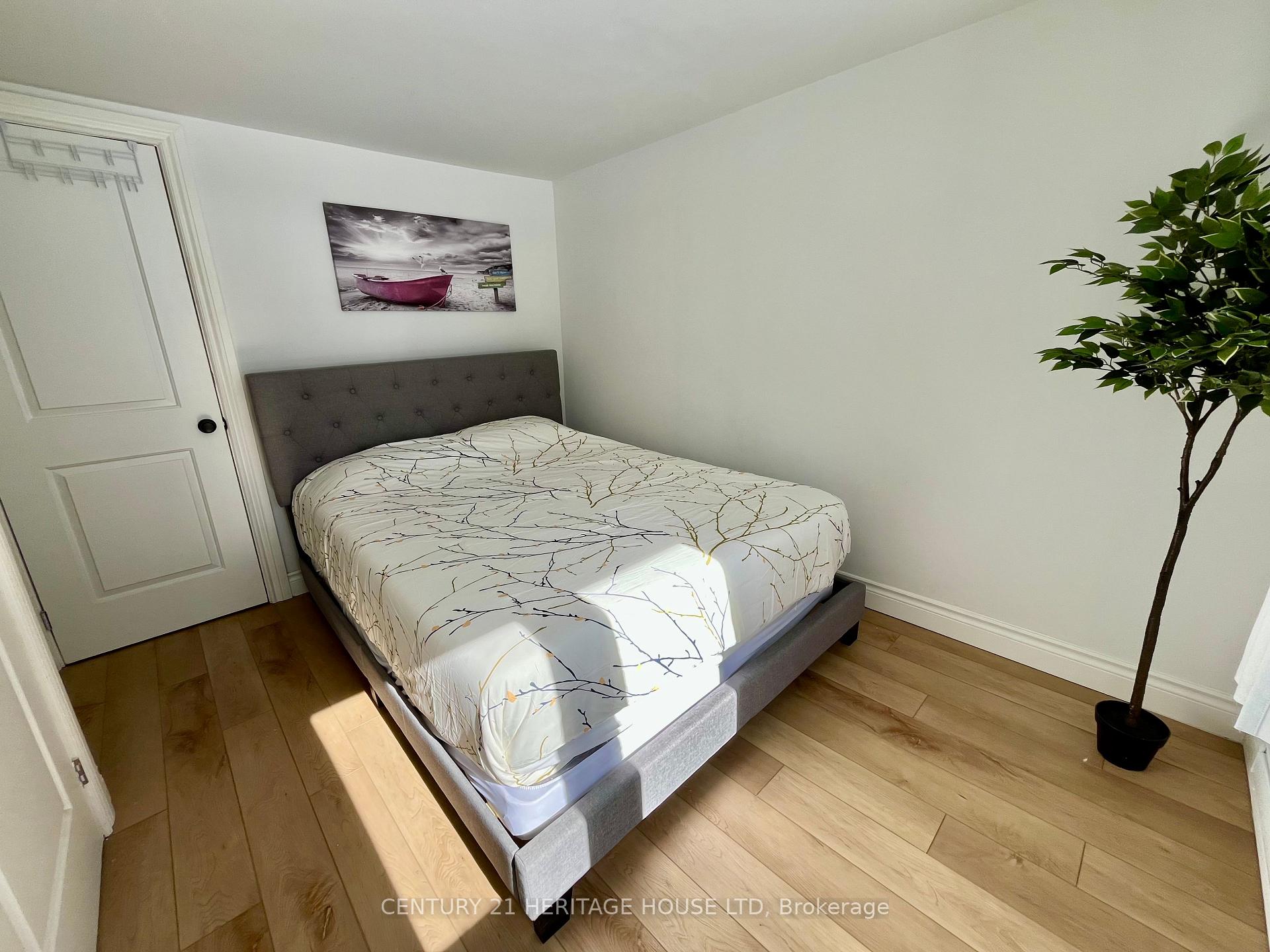 Photo 13 of 40 Pitt Street, Bayham, Port Burwell — HOMEH
