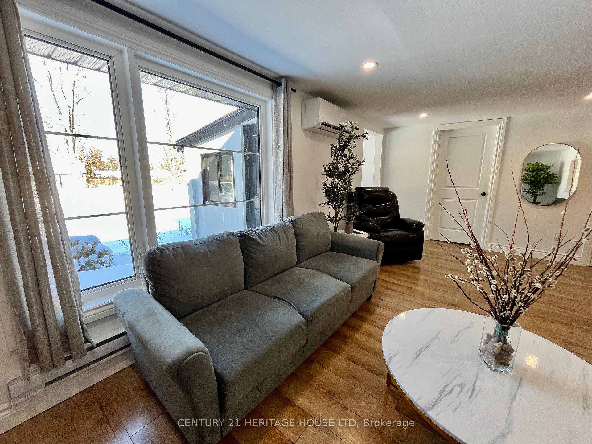 Photo 17 of 40 Pitt Street, Bayham, Port Burwell — HOMEH