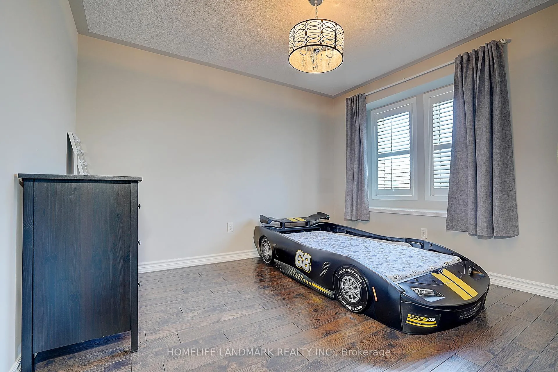 Photo 23 of 47 Wallwark Street, Aurora, Bayview Northeast — HOMEH