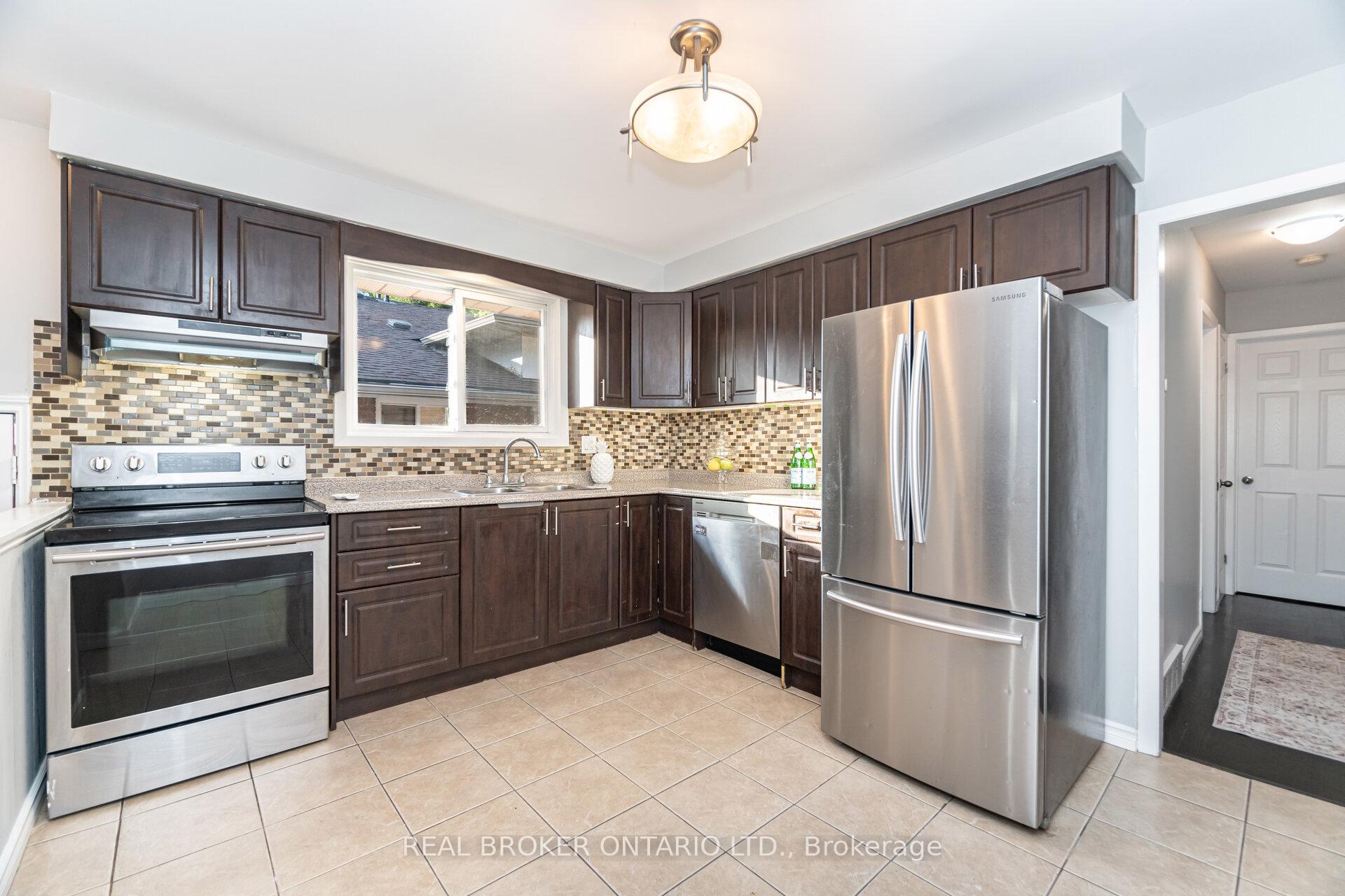 Photo 14 of 66 Gainsborough Road, Hamilton, Riverdale — HOMEH