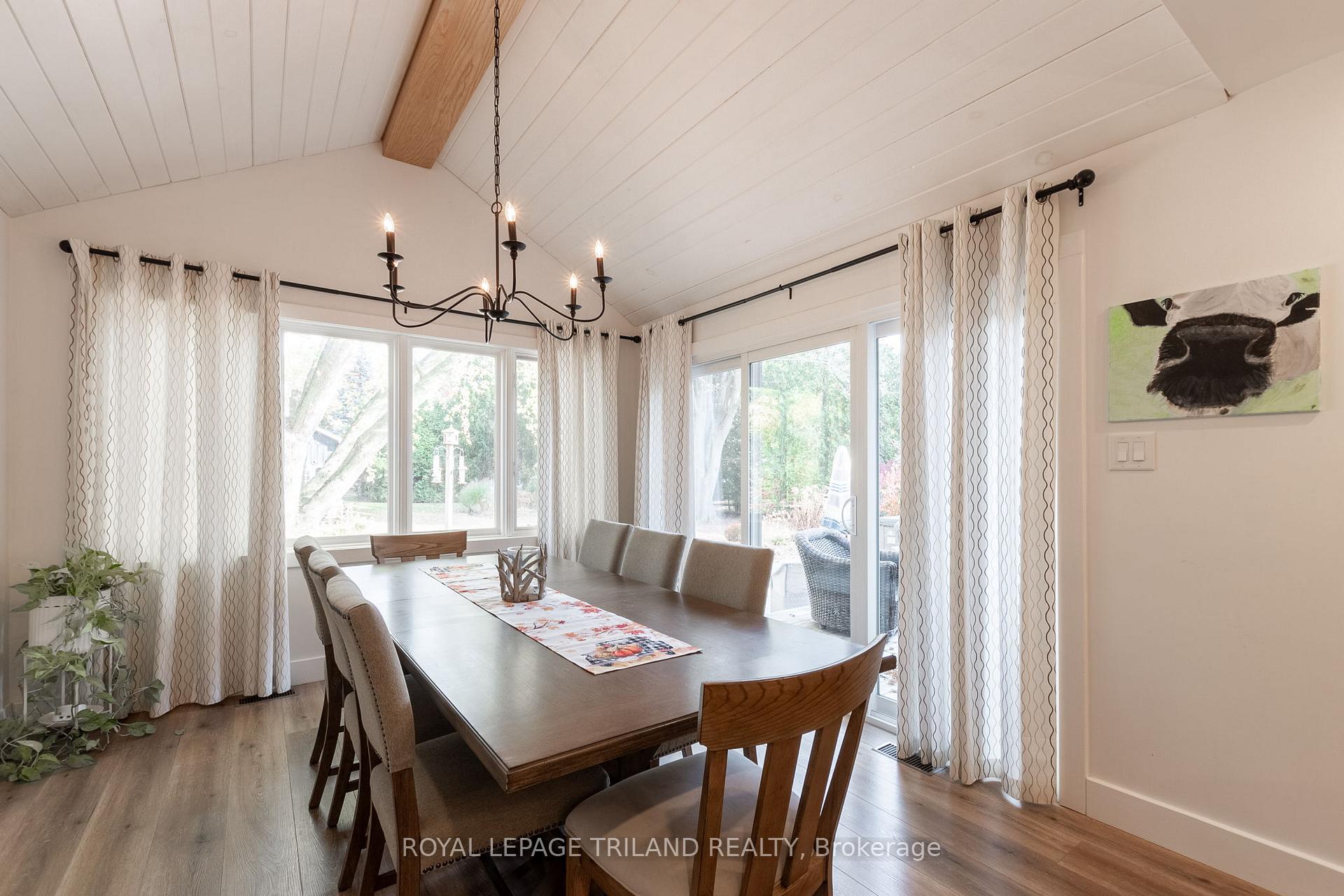 Photo 9 of 20 Keith Crescent, Bluewater, Bayfield — HOMEH