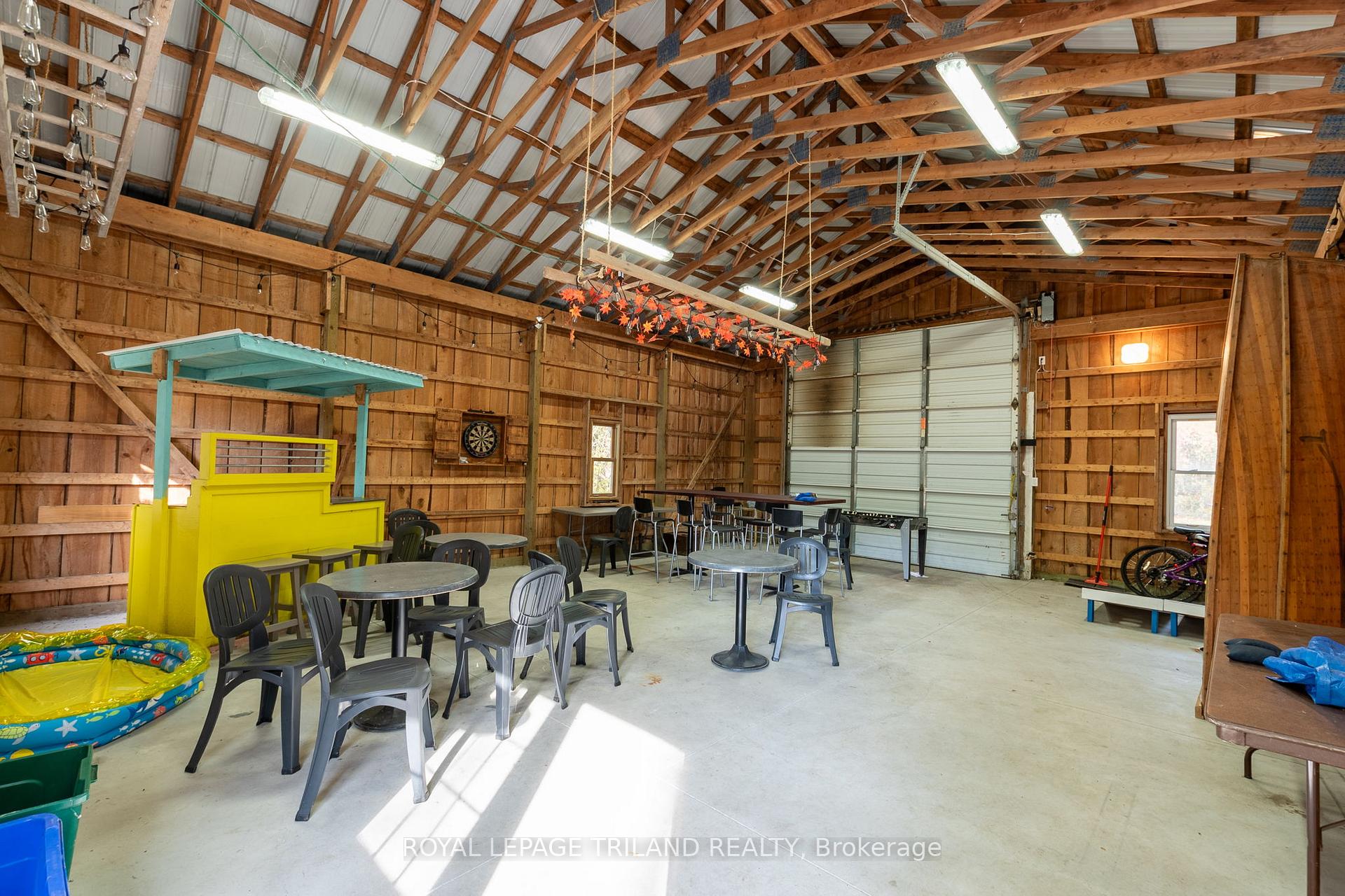 Photo 28 of 20 Keith Crescent, Bluewater, Bayfield — HOMEH