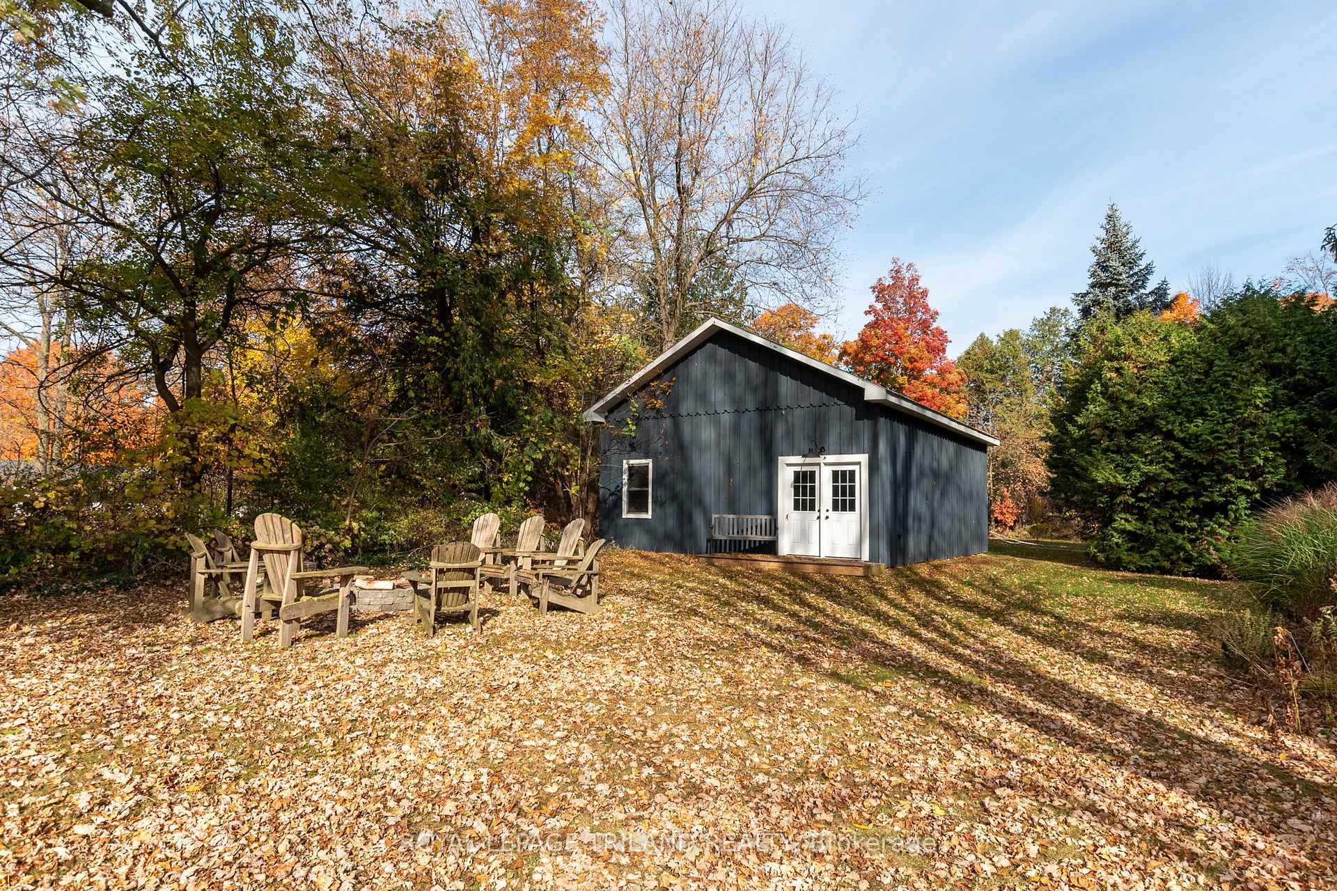 Photo 34 of 20 Keith Crescent, Bluewater, Bayfield — HOMEH