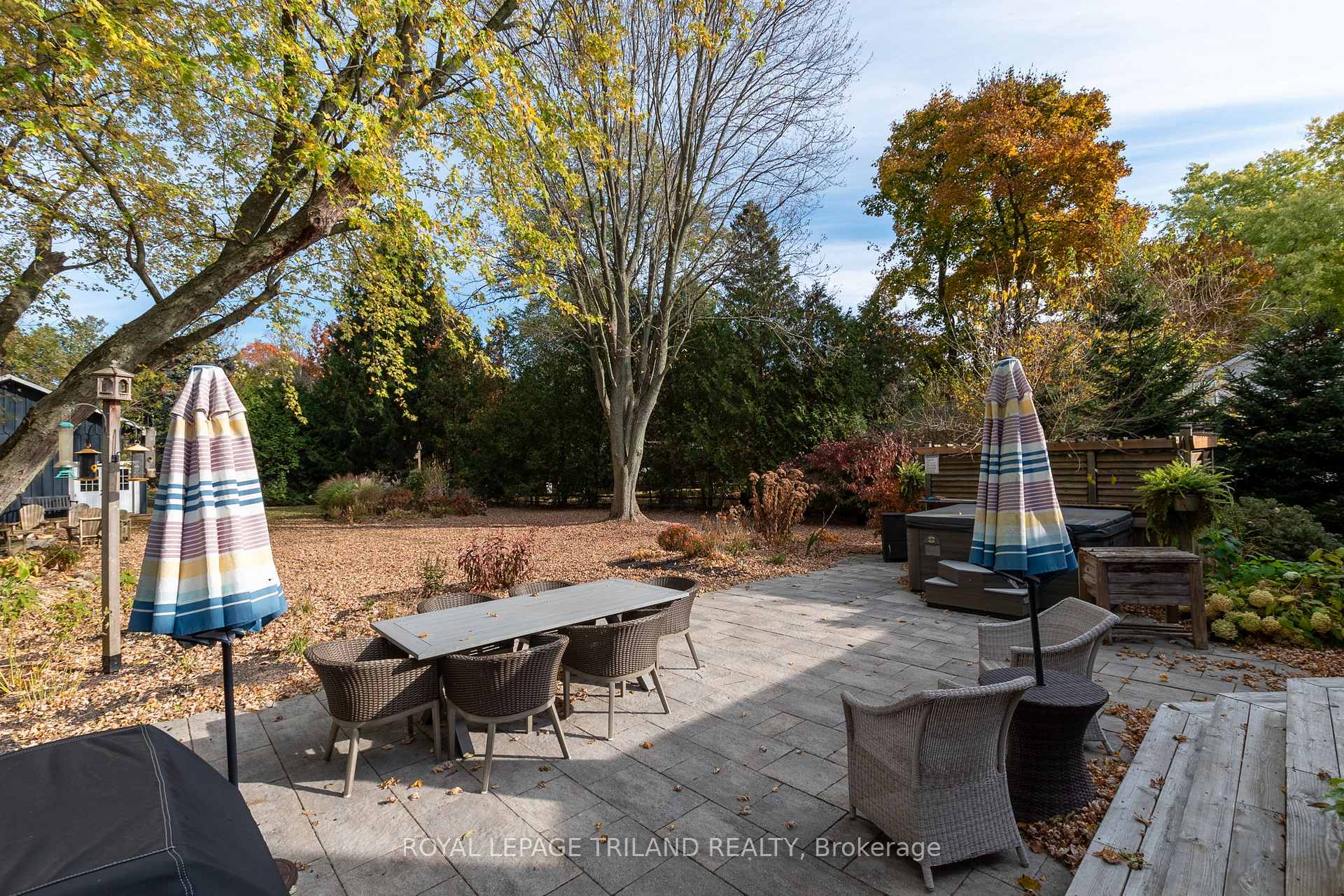 Photo 40 of 20 Keith Crescent, Bluewater, Bayfield — HOMEH