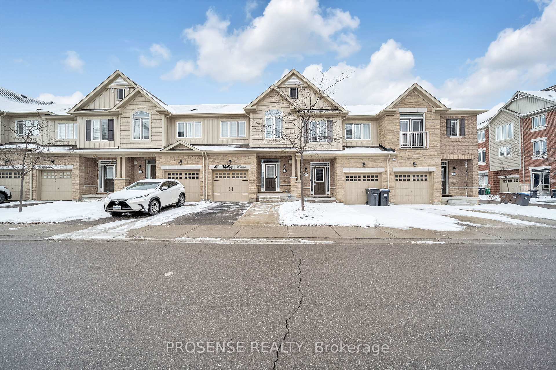 Photo 3 of 82 Valley Lane, Caledon, Rural Caledon — HOMEH