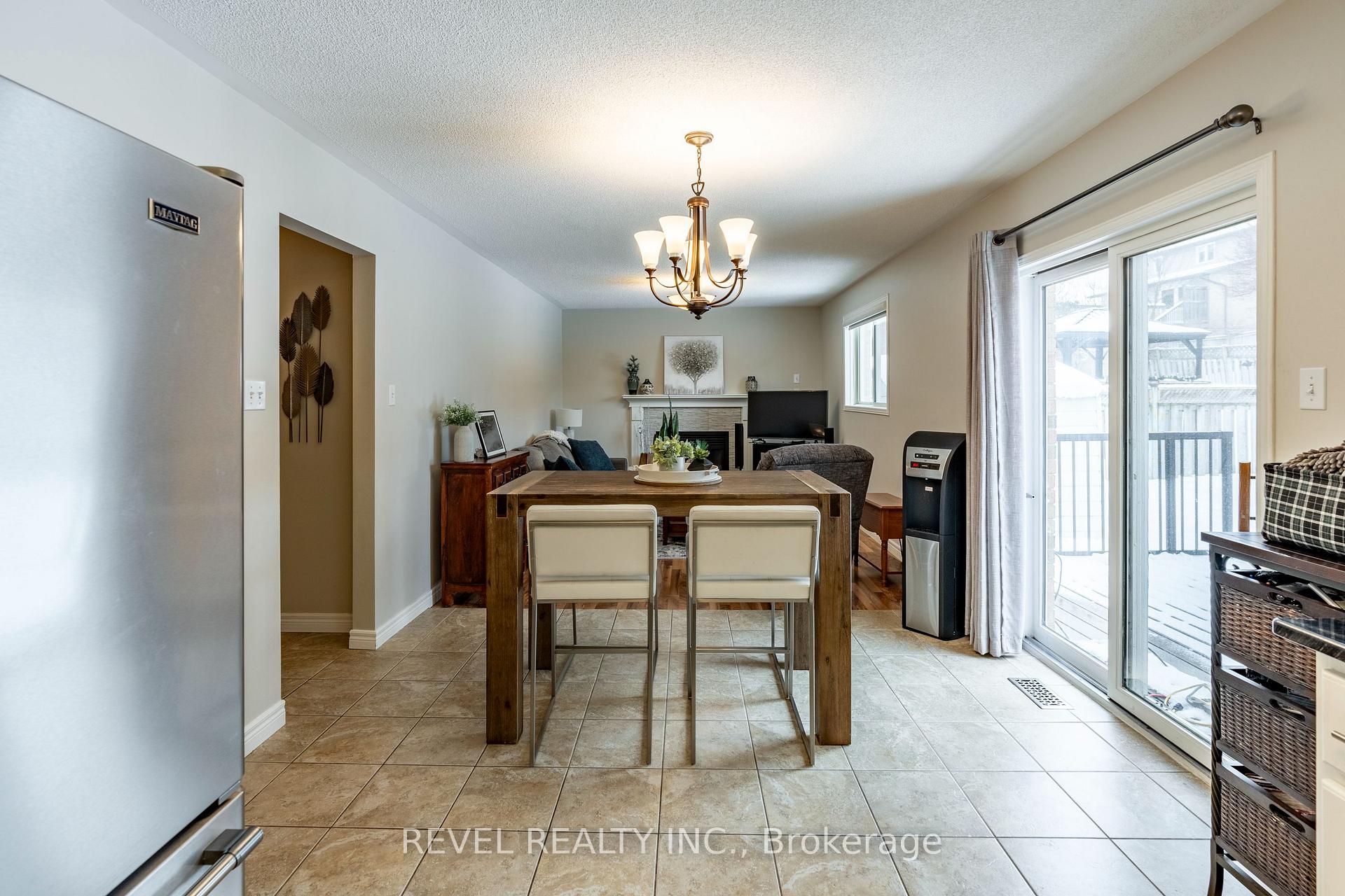 Photo 18 of 11 Celia Crescent, Guelph, Dovercliffe Park/Old University — HOMEH