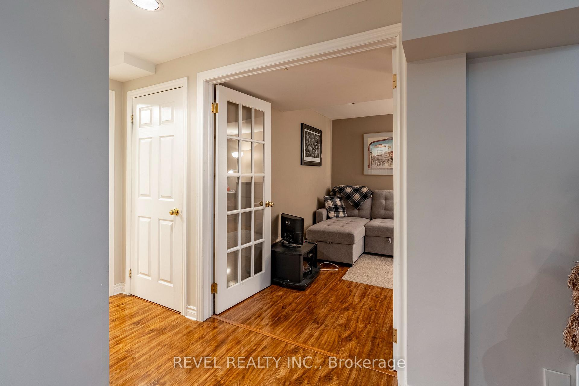 Photo 41 of 11 Celia Crescent, Guelph, Dovercliffe Park/Old University — HOMEH