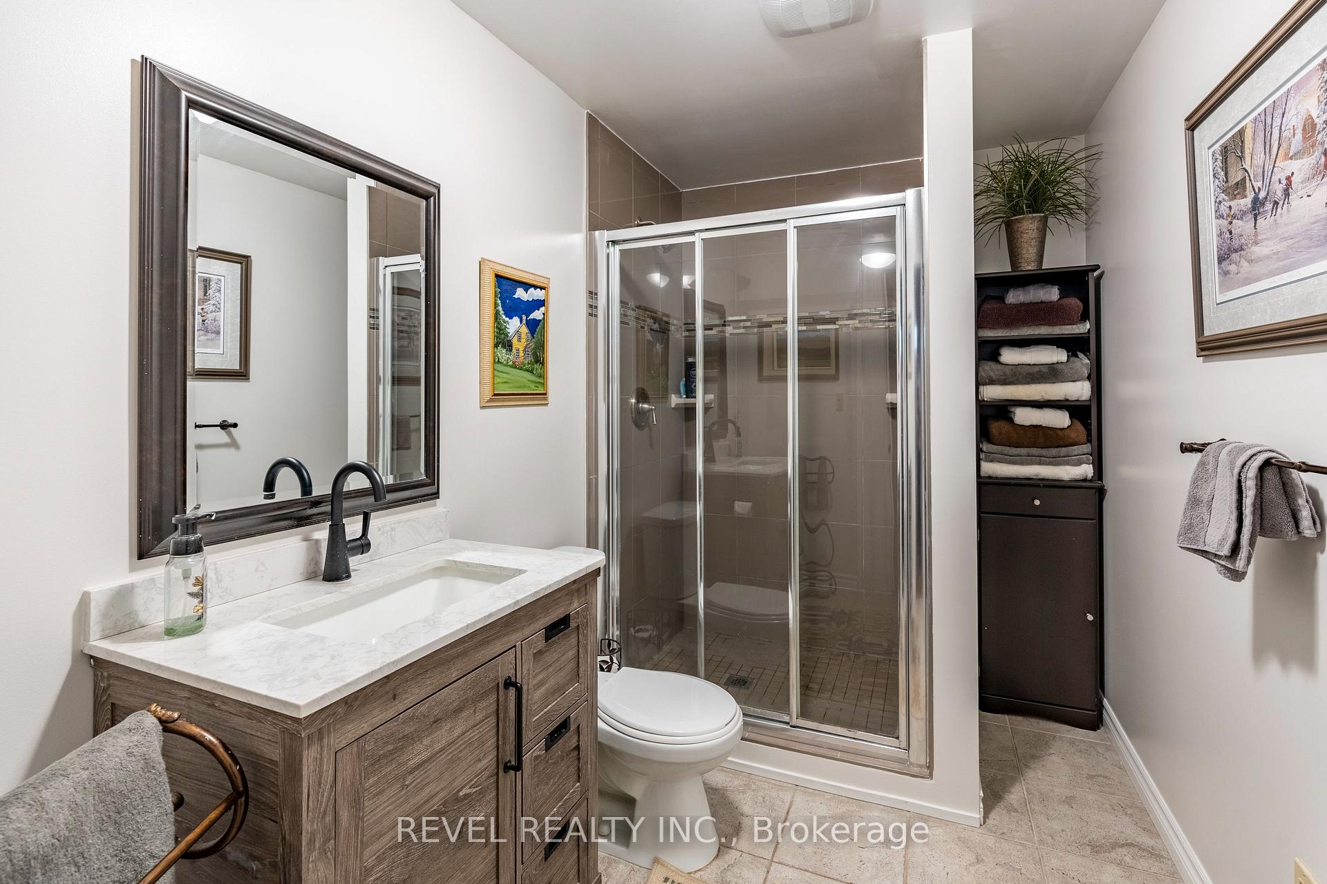 Photo 43 of 11 Celia Crescent, Guelph, Dovercliffe Park/Old University — HOMEH