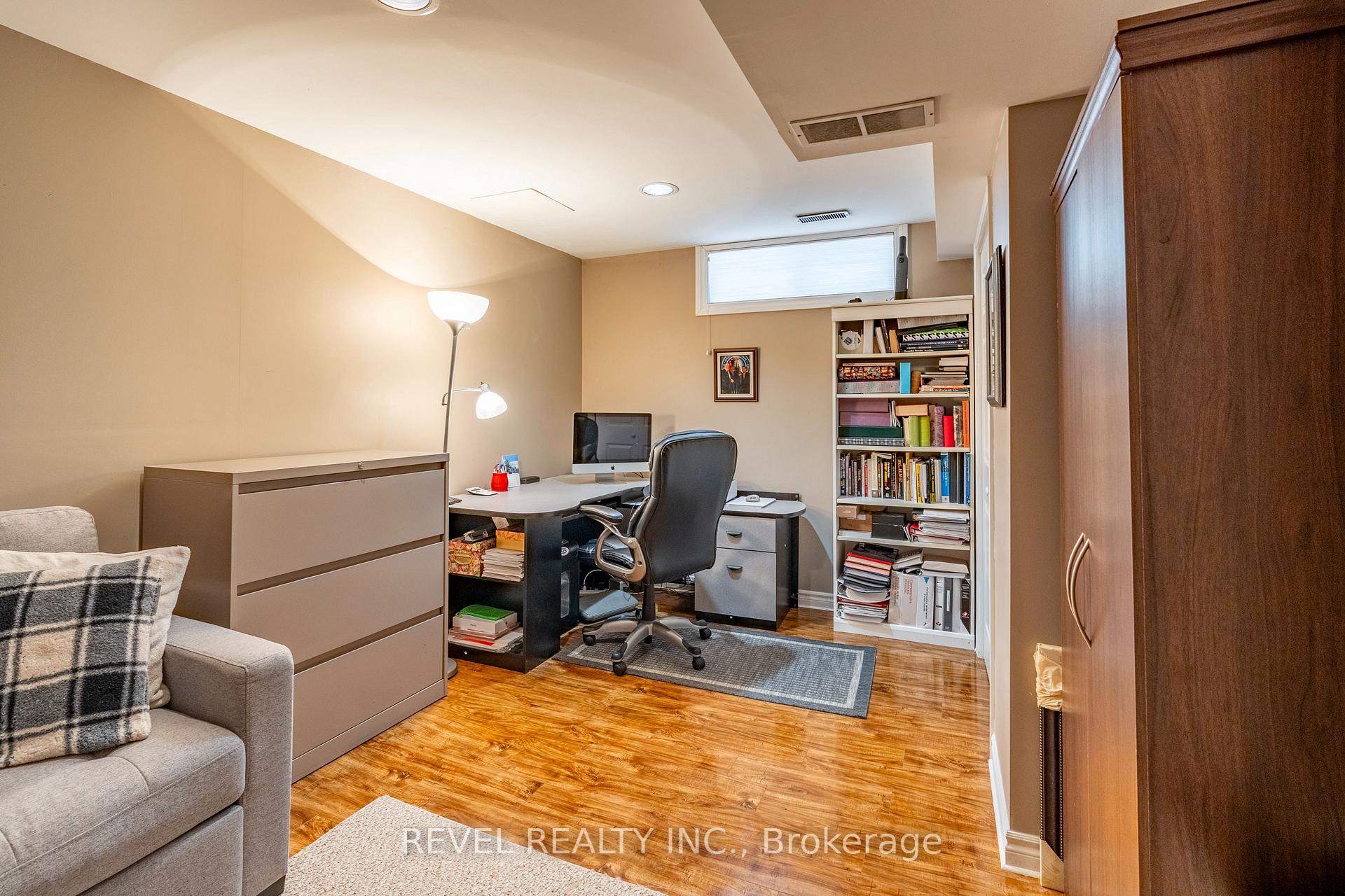Photo 44 of 11 Celia Crescent, Guelph, Dovercliffe Park/Old University — HOMEH