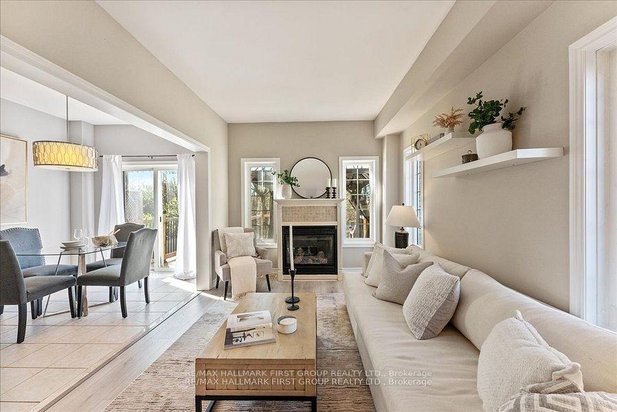 Photo 10 of 47 Hanna Drive, Clarington, Bowmanville — HOMEH